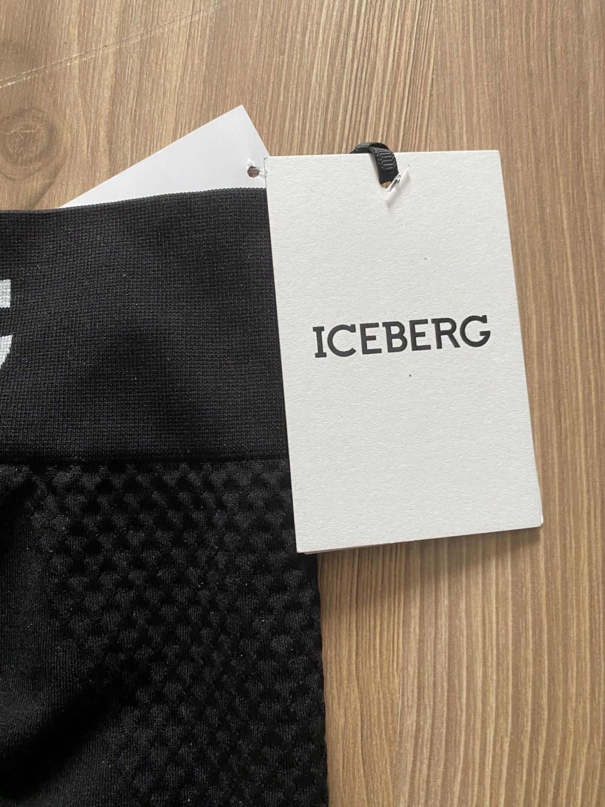 Iceberg New ICEBERG Black Seamless Logo Biker Shorts - Size S - NWT Size 27" / US 4 / IT 40 - 6 Thumbnail