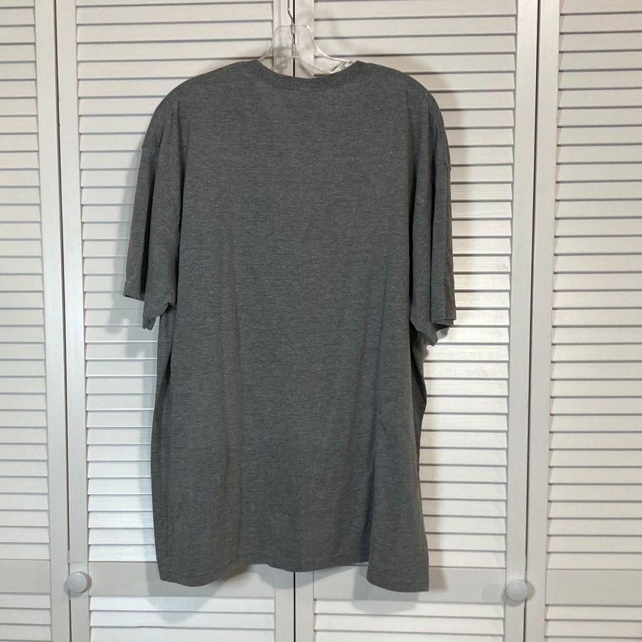 Gildan Gray Horror Life Messy Bun Graphic T-shirt Unisex 2XL Size XXL / US 16-18 / IT 52-54 - 3 Thumbnail
