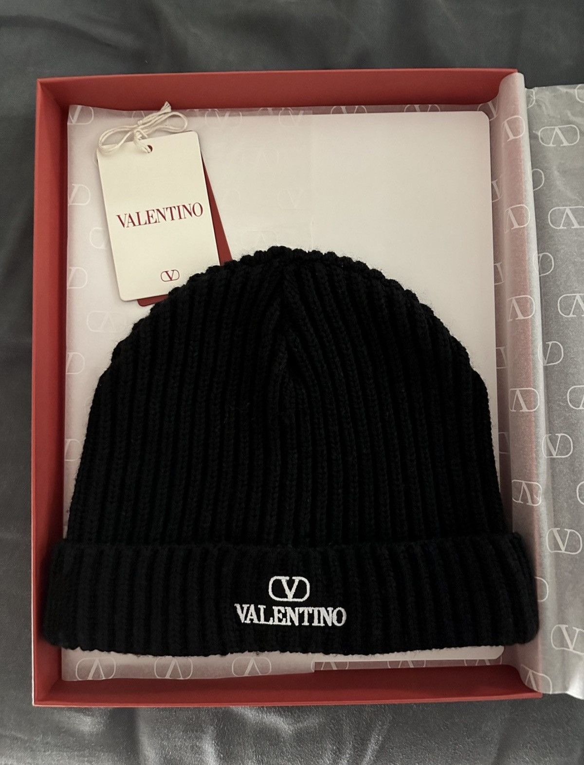 Valentino Valentino Black Vlogo Beanie Size ONE SIZE - 1 Thumbnail
