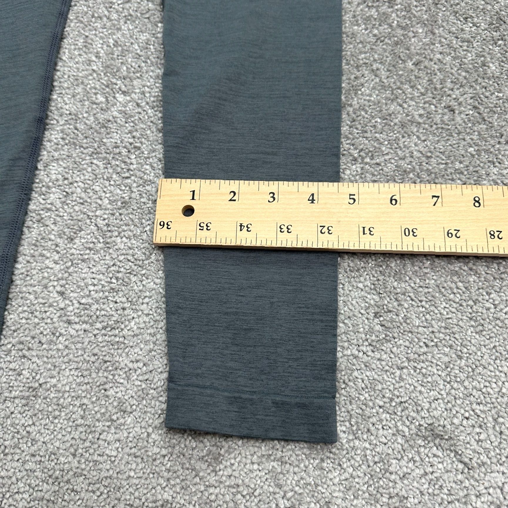 Vintage Unbranded Compression Leggings Women Medium Gray Mid Rise Active Gym Yoga 27 in Inseam Athletic Slim Legging Womens Gray 90s? Size 32" / US 10 / IT 46 - 5 Thumbnail