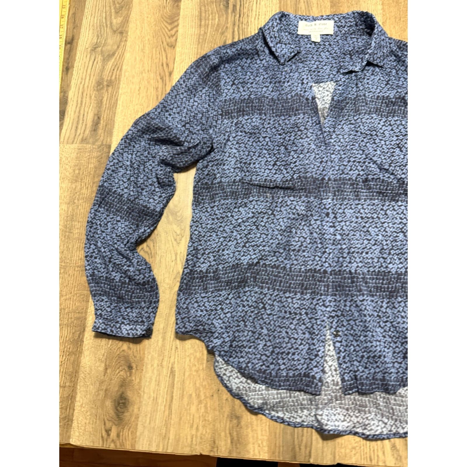 CLOT Cloth & Stone Blouse Women's Size Small Blue Long Sleeve Button Up Shirt Size S / US 4 / IT 40 - 3 Thumbnail
