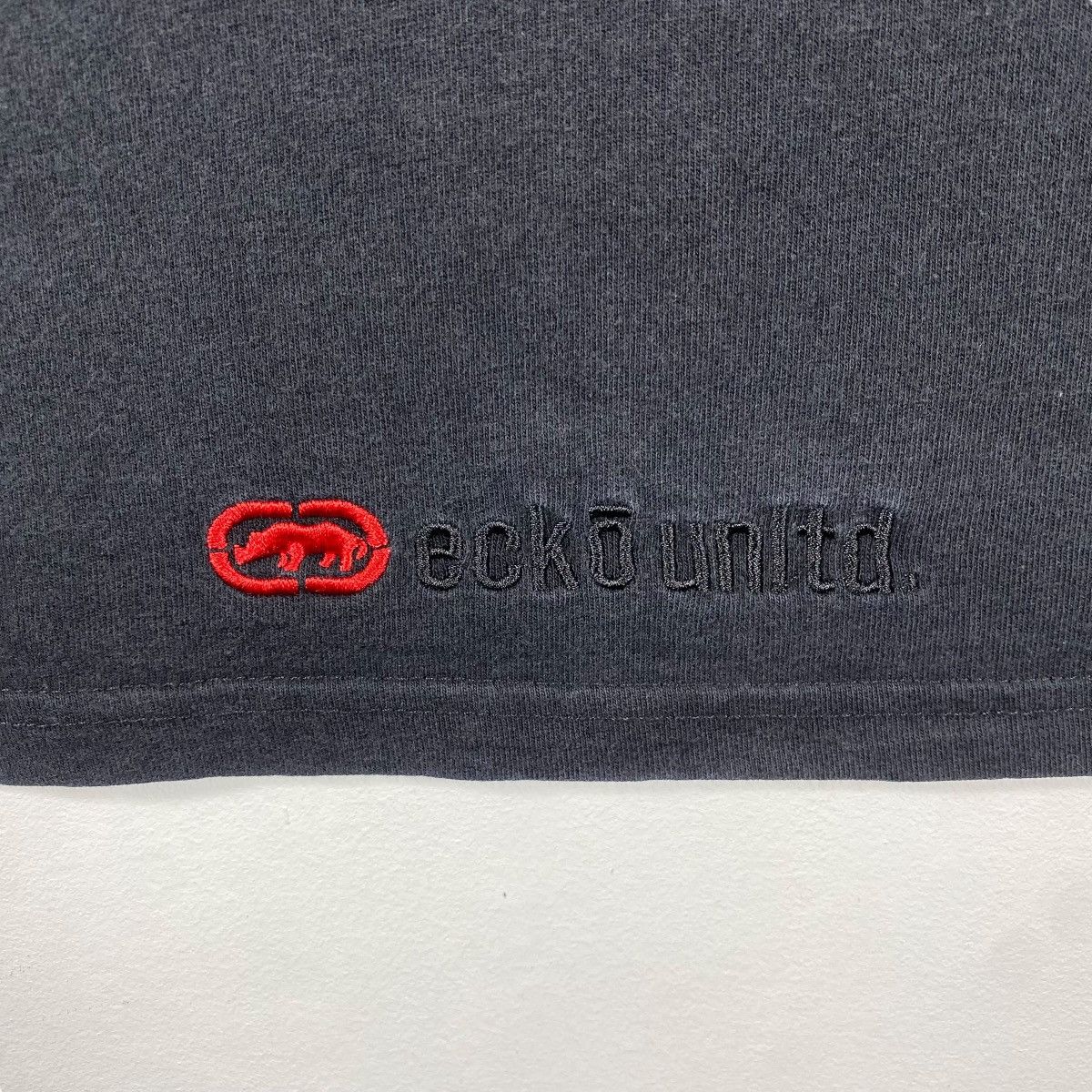Ecko Unltd. Vintage ECKO UNLTD World Famous Rhino Brand Faded Longsleeve Size US L / EU 52-54 / 3 - 6 Thumbnail