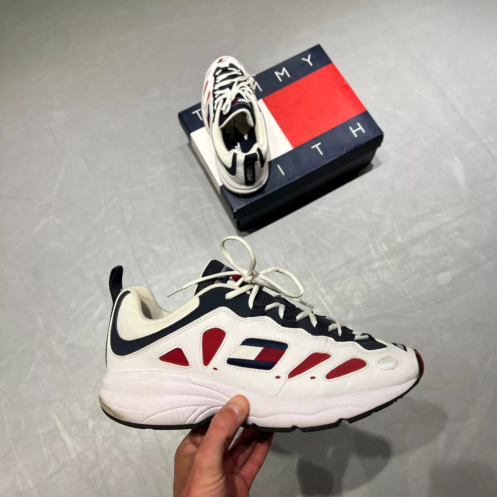 Kith × Tommy Hilfiger Tommy Hilfiger x Kith (SS19) - Hyperbole Trainers Size US 9.5 / EU 42-43 - 3 Thumbnail