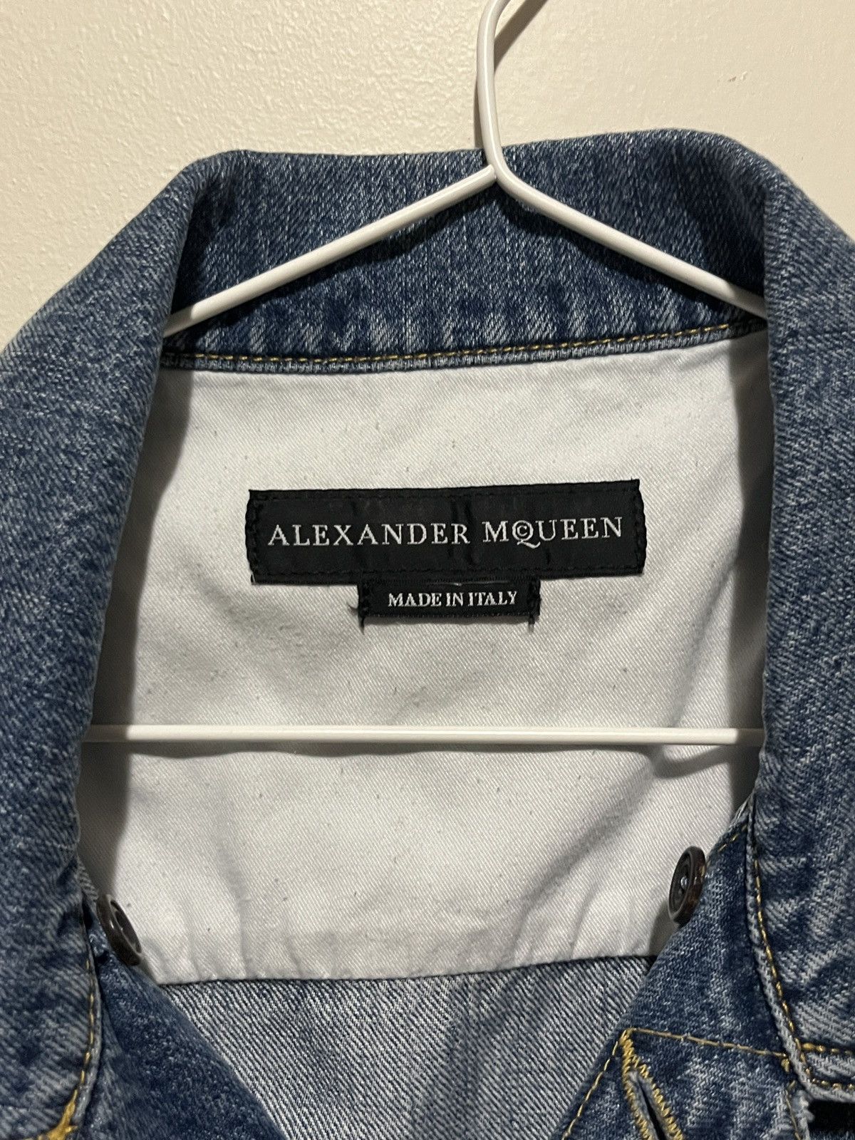Alexander McQueen Shearling trimmed embroidered denim jacket Size US M / EU 48-50 / 2 - 2 Thumbnail