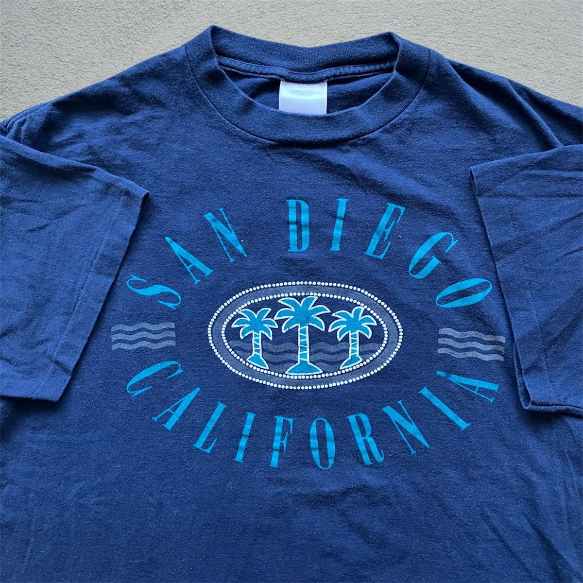 Other Vintage 90s San Diego Art Tee Shirt Single Stitch CA VTG Size US XL / EU 56 / 4 - 1 Thumbnail