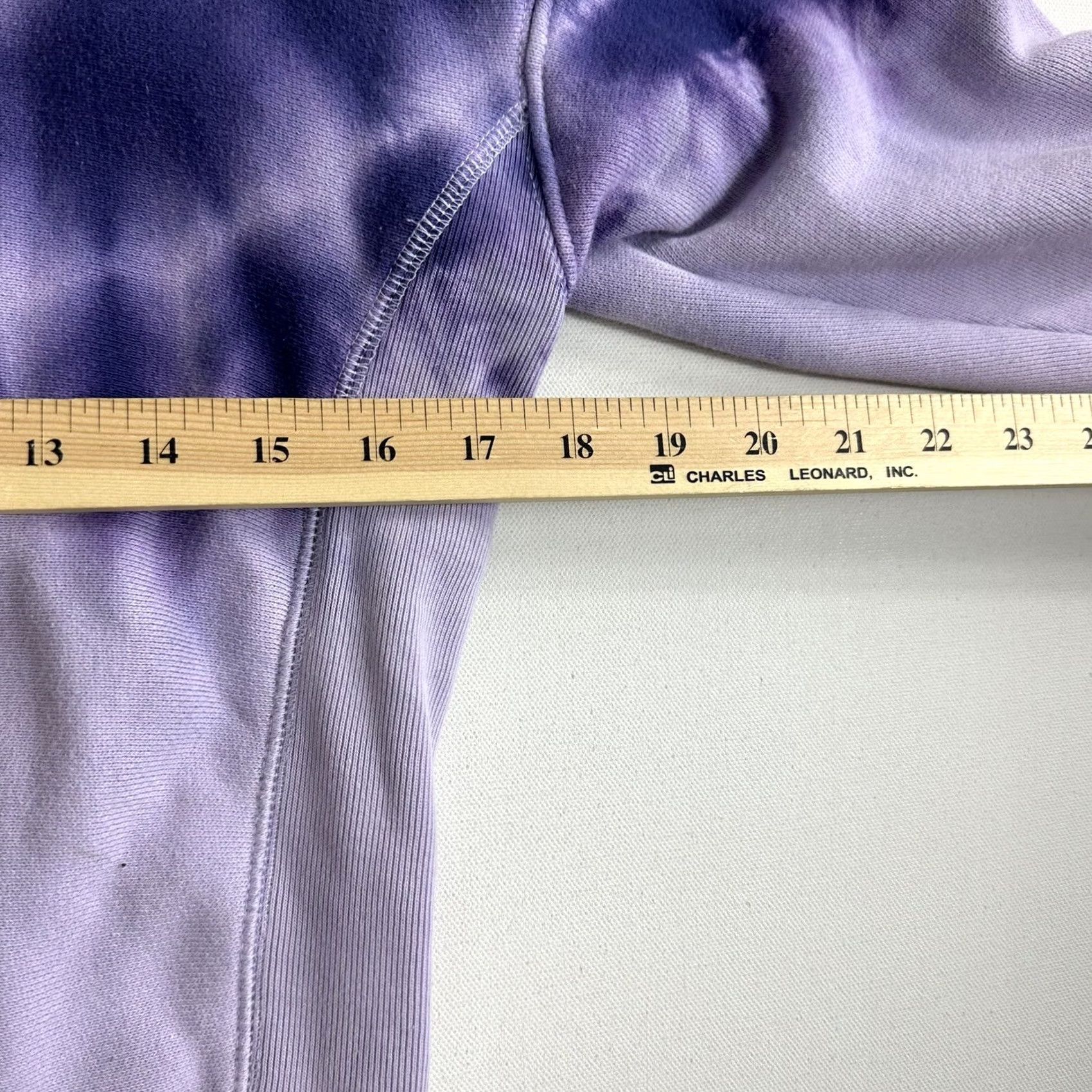 Champion VINTAGE Champion Reverse Weave Sweatshirt Purple Tye Dye Women XS Regular Pullover Crew Neck Reversible Buttoned? Size XS / US 0-2 / IT 36-38 - 7 Thumbnail