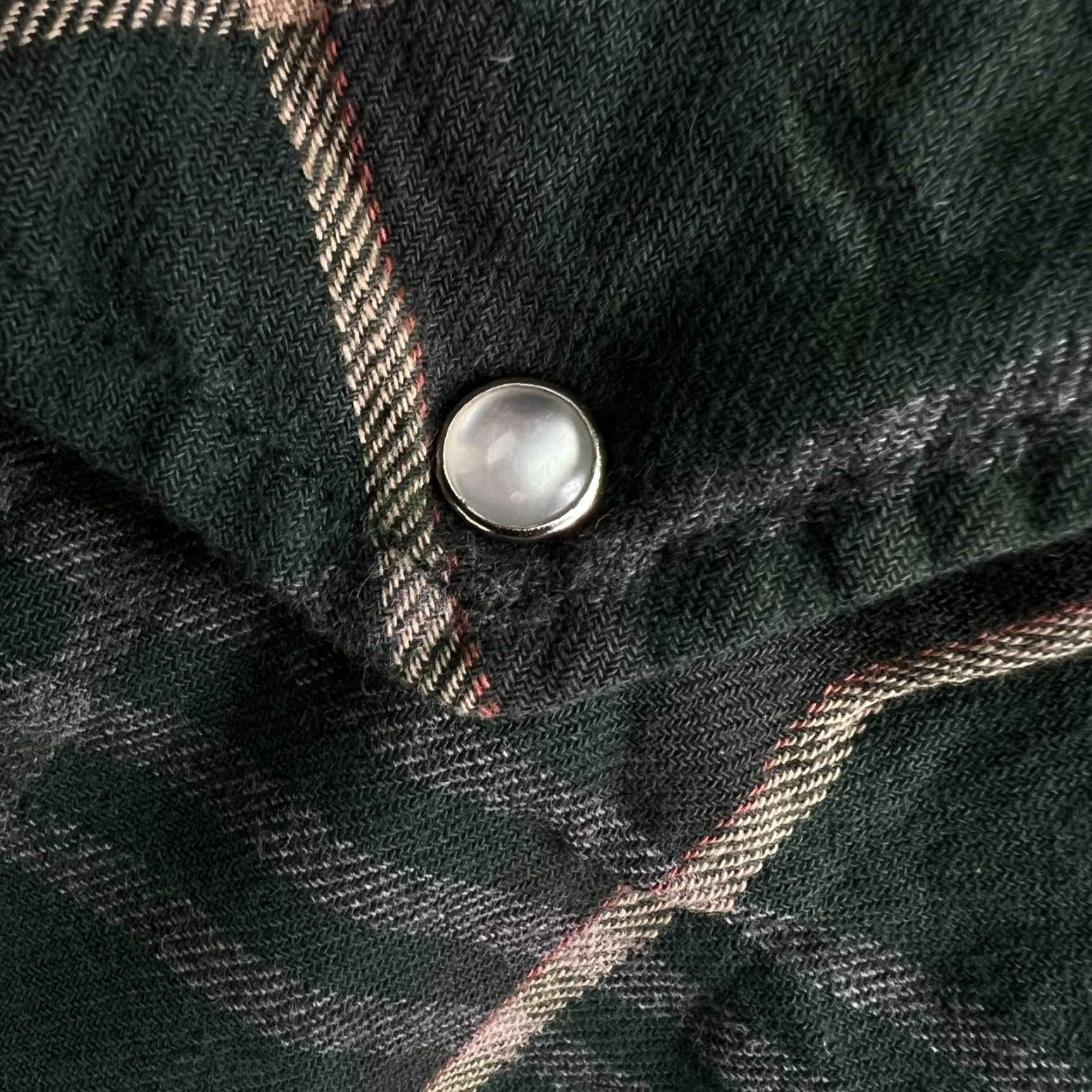 Vintage VINTAGE Canyon Guide Sweatshirt Cardigan Shirt Mens L Green Plaid Quilted Knit Cotton, Button Up, Lined, 90s Decade, Fall Winter Spring Size US L / EU 52-54 / 3 - 2 Thumbnail