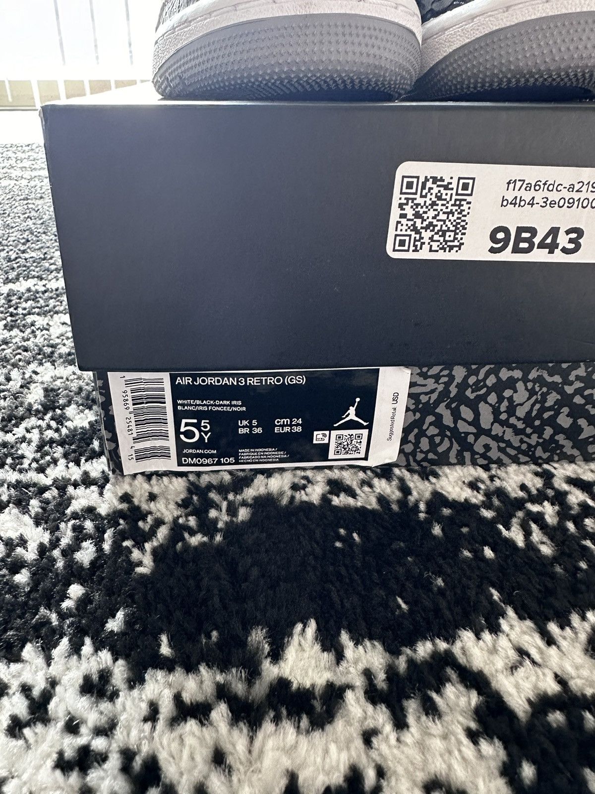 Jordan Brand Jordan Retro 3 Size US 5.5 / EU 38 - 3 Thumbnail