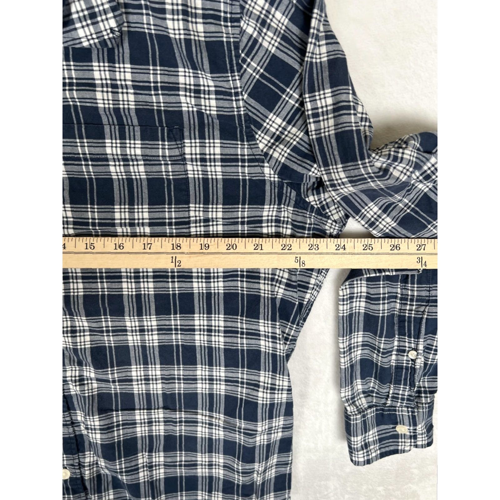 Abercrombie & Fitch Abercrombie & Fitch Shirt Mens XL Blue Plaid Long Sleeve Button Front Casual Size US XL / EU 56 / 4 - 5 Thumbnail