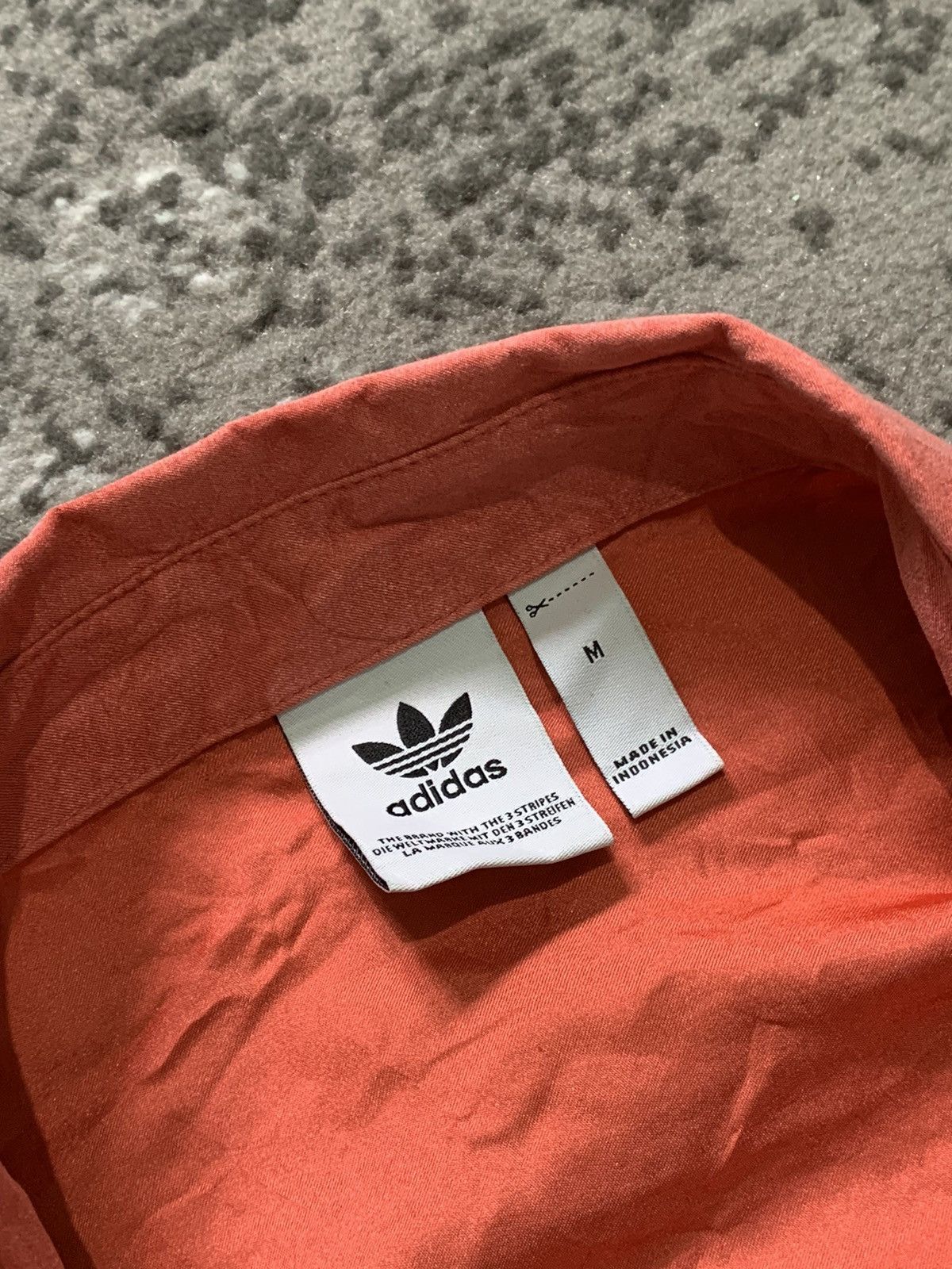 Adidas Adidas Satin Button Up Shirt Size M / US 6-8 / IT 42-44 - 6 Thumbnail