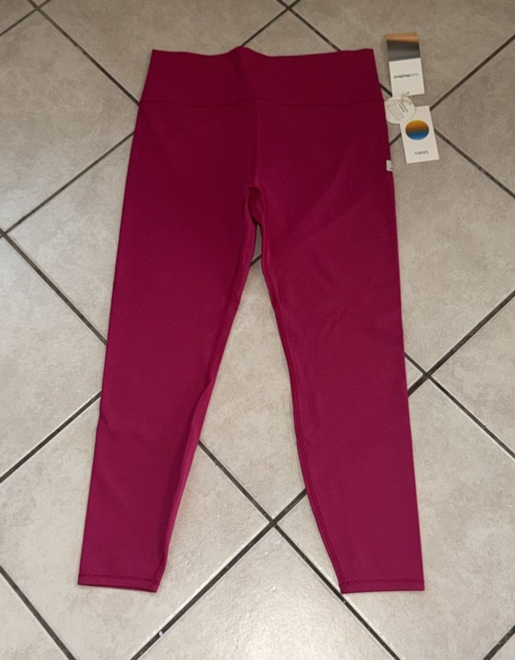 Vuori VUORI ALL THE FORM LEGGING 25” BRIGHT VIOLET COLOR Sz XL NWT Size 36" / US 14 / IT 50 - 4 Thumbnail