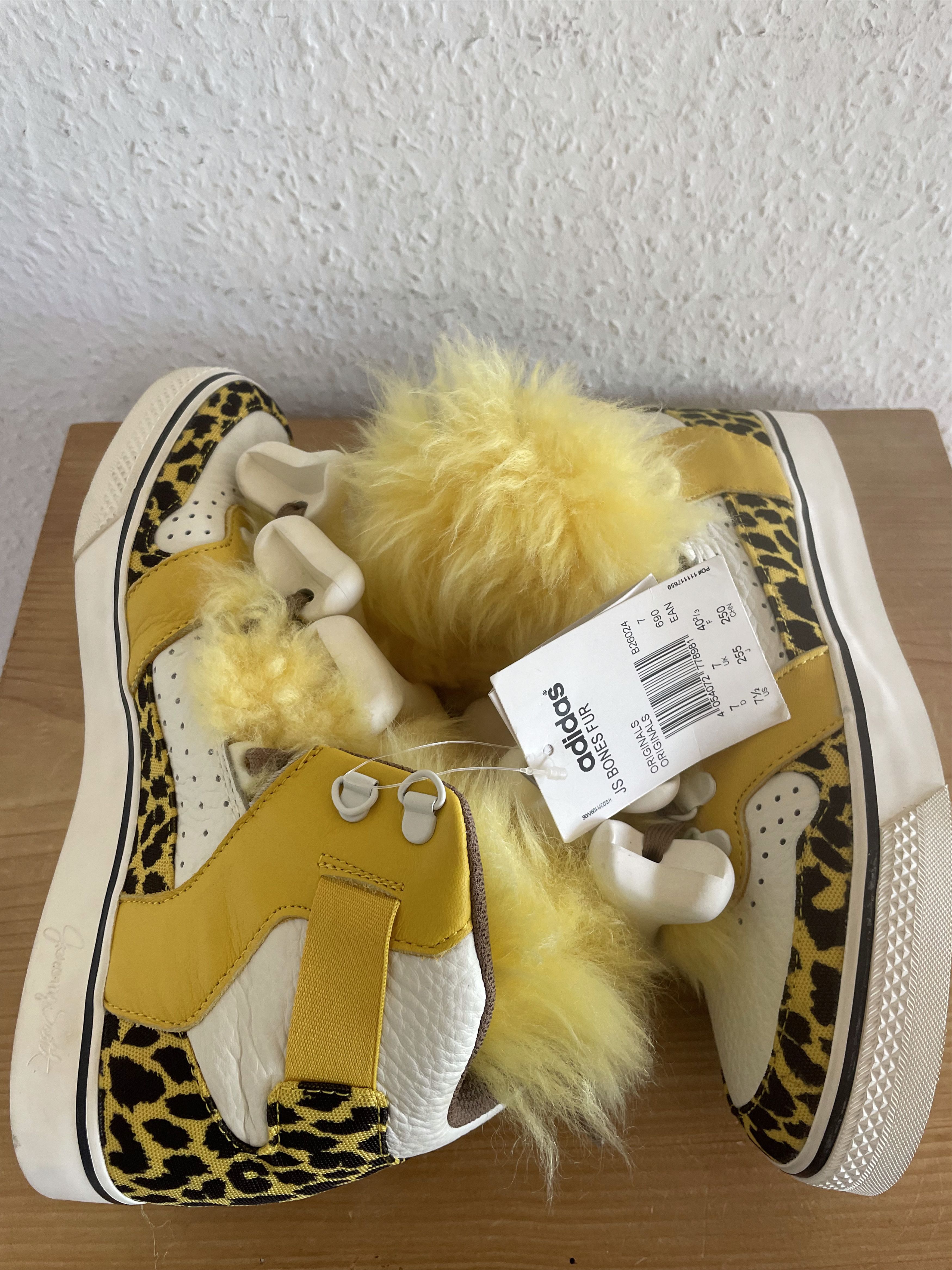 Adidas × Jeremy Scott JS Bones Fur Sneakers Size US 7.5 / EU 40-41 - 15 Thumbnail