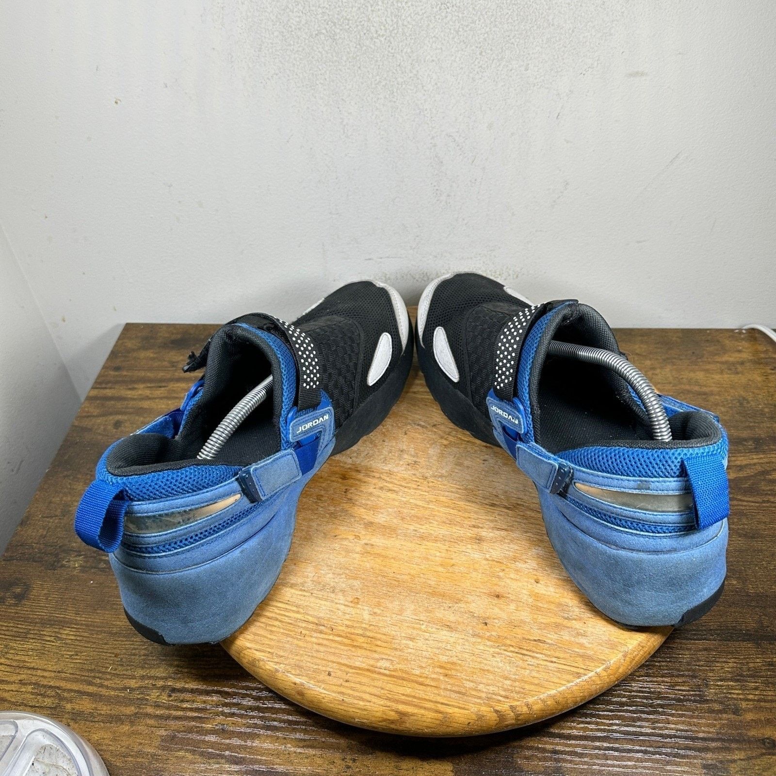 Nike Jordan Boys Size 12 Black Blue Slip On 905222-007 Size US 12 / EU 45 - 2 Thumbnail