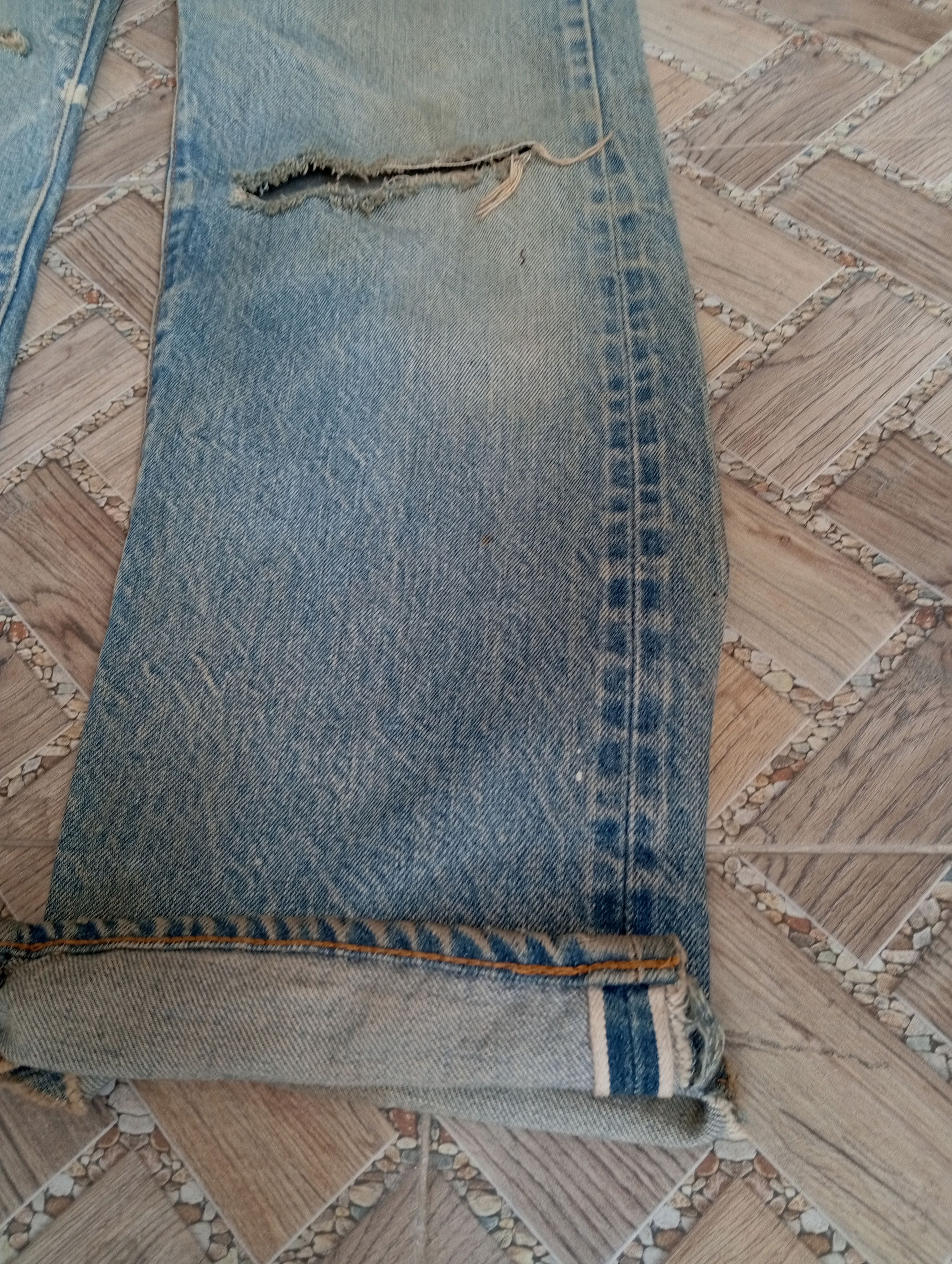 Levi's Vintage Clothing VTG 70's distressed Levi's 501 rendim Size US 31 - 11 Thumbnail