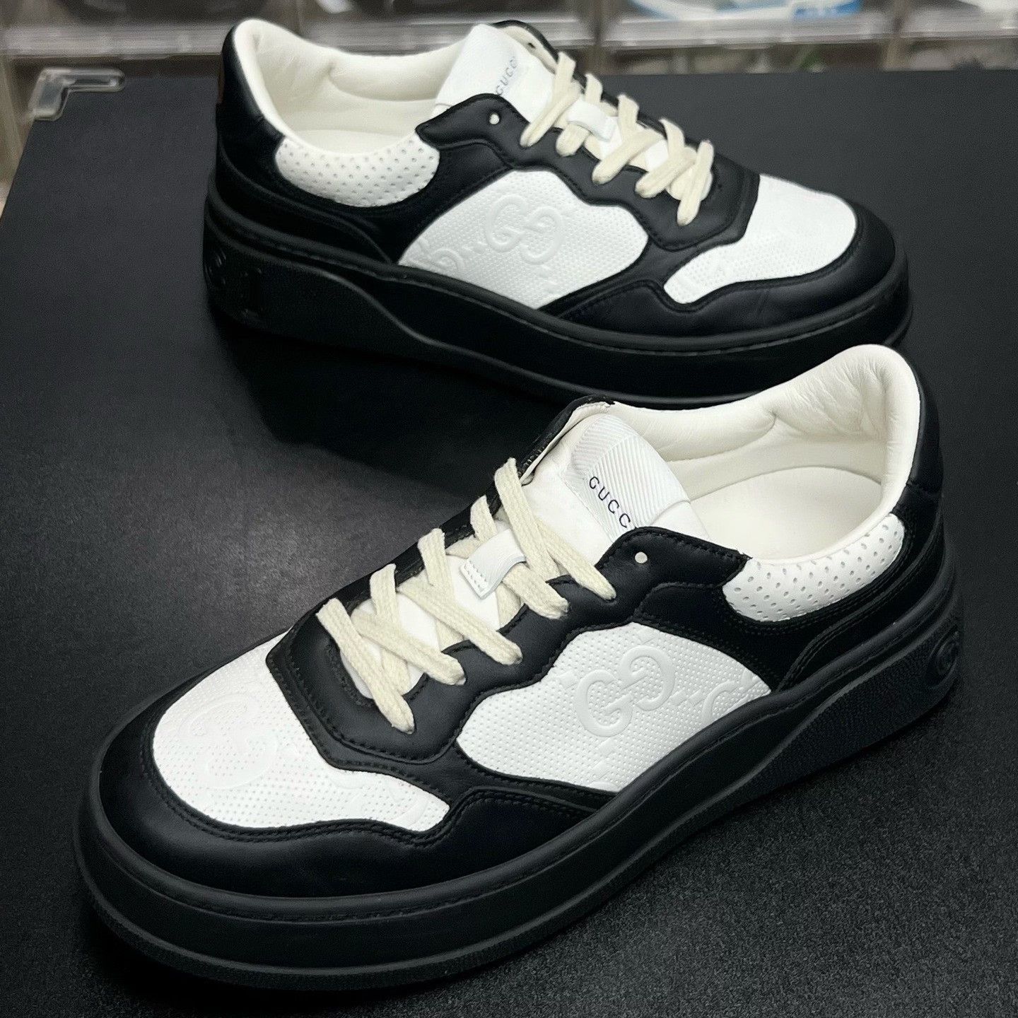 Gucci Gucci Black Shoes Low Top High Top Size US S / EU 44-46 / 1 - 1 Thumbnail
