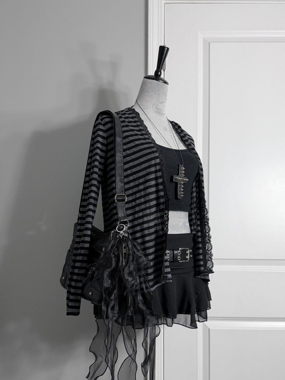 Other Mall Goth Black & Gray Striped Open Front Lace Trim Cardigan Size M / US 6-8 / IT 42-44 - 8 Thumbnail