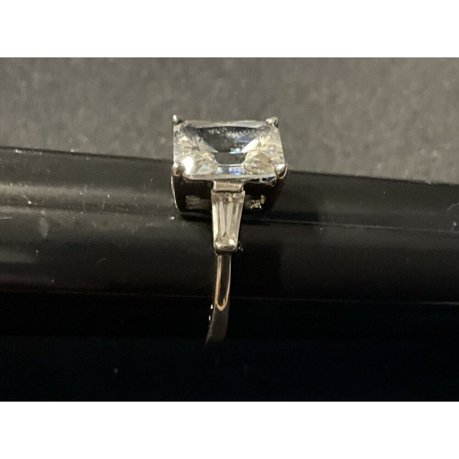 Other 925 Sterling Silver Vintage CZ Ring Size 8 Size ONE SIZE - 3 Thumbnail