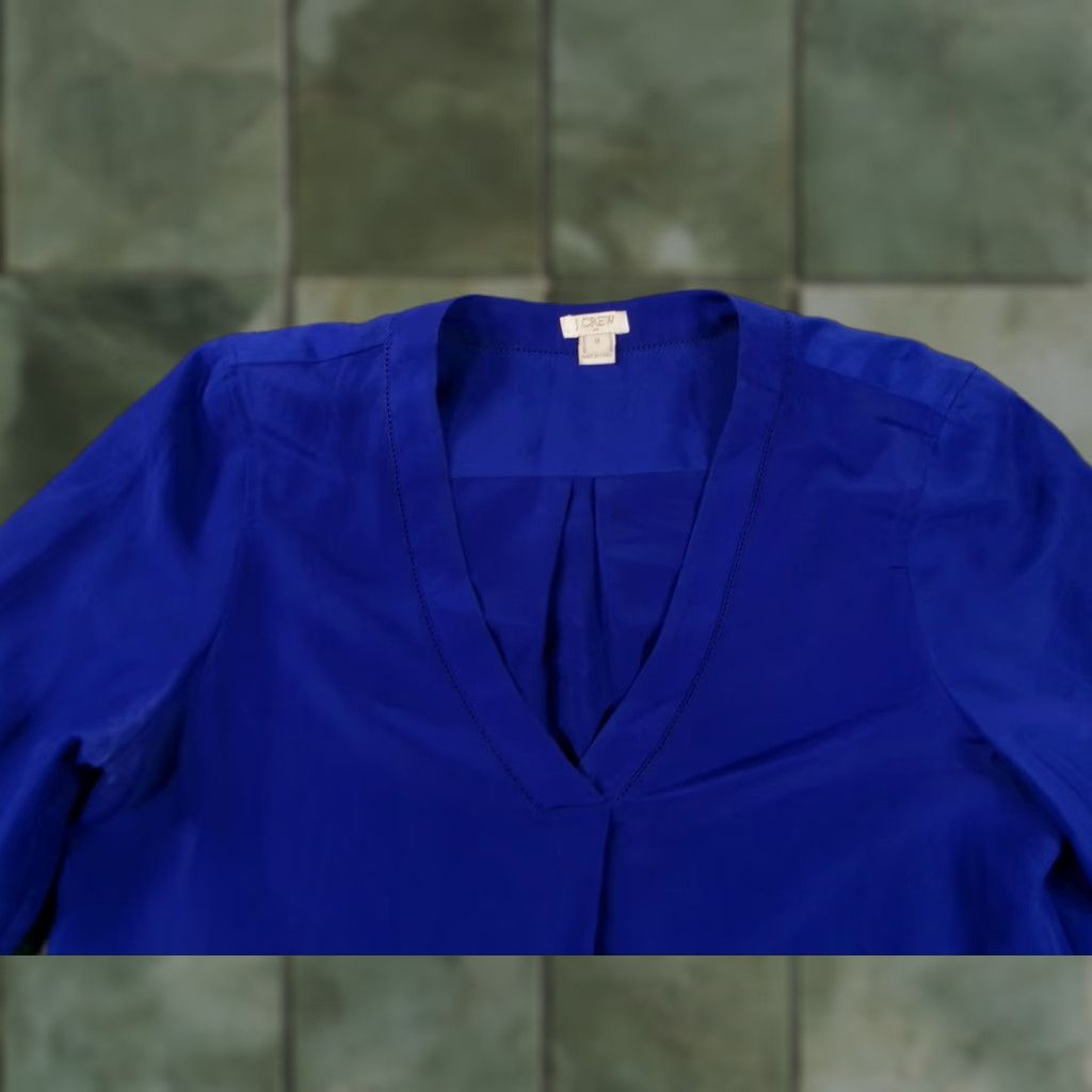 J.Crew J.Crew Blouse Womens M V-Neck Long Sleeve Pleated Front Button Cuff Royal Blue Size M / US 6-8 / IT 42-44 - 1 Thumbnail