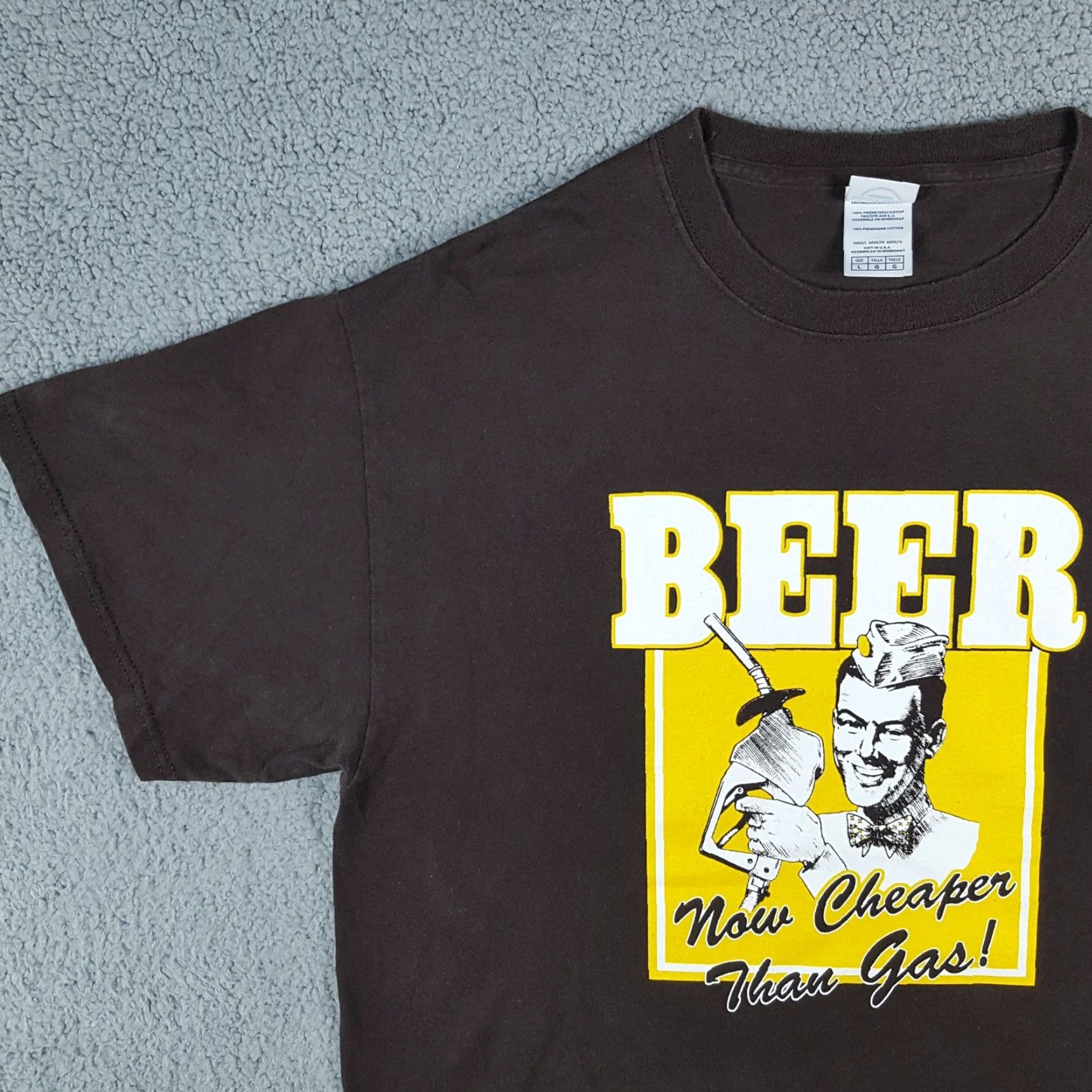 Delta VINTAGE Delta T-Shirt Shirt Mens Large Brown Y2K Beer Cartoon 90s 00s Retro Comic Funny Size US L / EU 52-54 / 3 - 4 Thumbnail