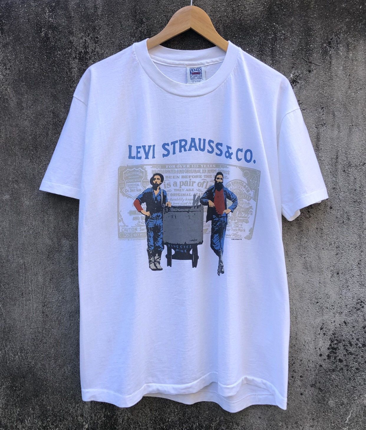 Levi's VTG 90s Levi's Corporate Print Short Sleeve T-shirt USA 🇺🇸 Size US L / EU 52-54 / 3 - 1 Thumbnail