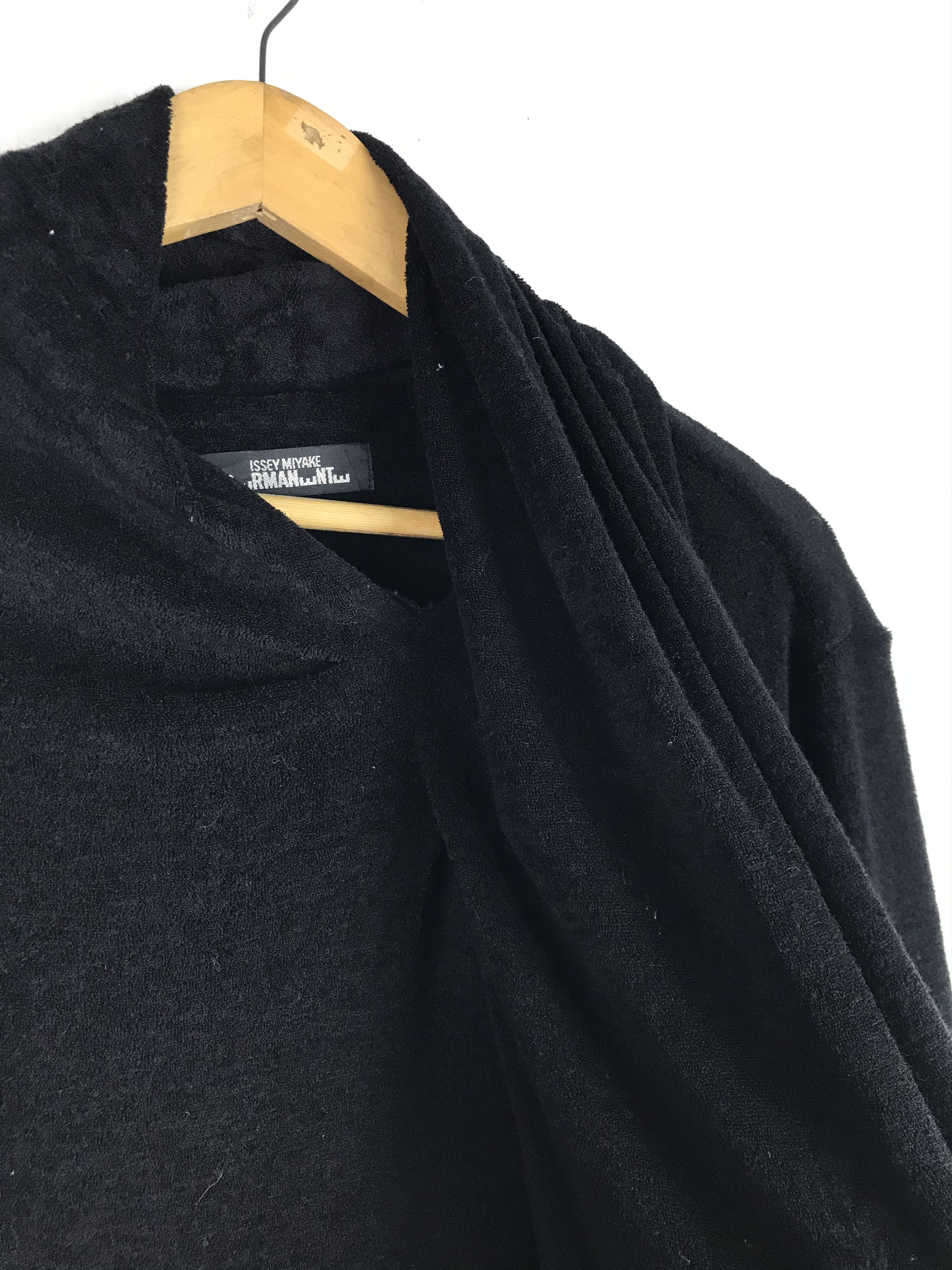 Issey Miyake Vintage Very Rare Avant Garde Issey Miyake Cardigan Size US L / EU 52-54 / 3 - 6 Thumbnail