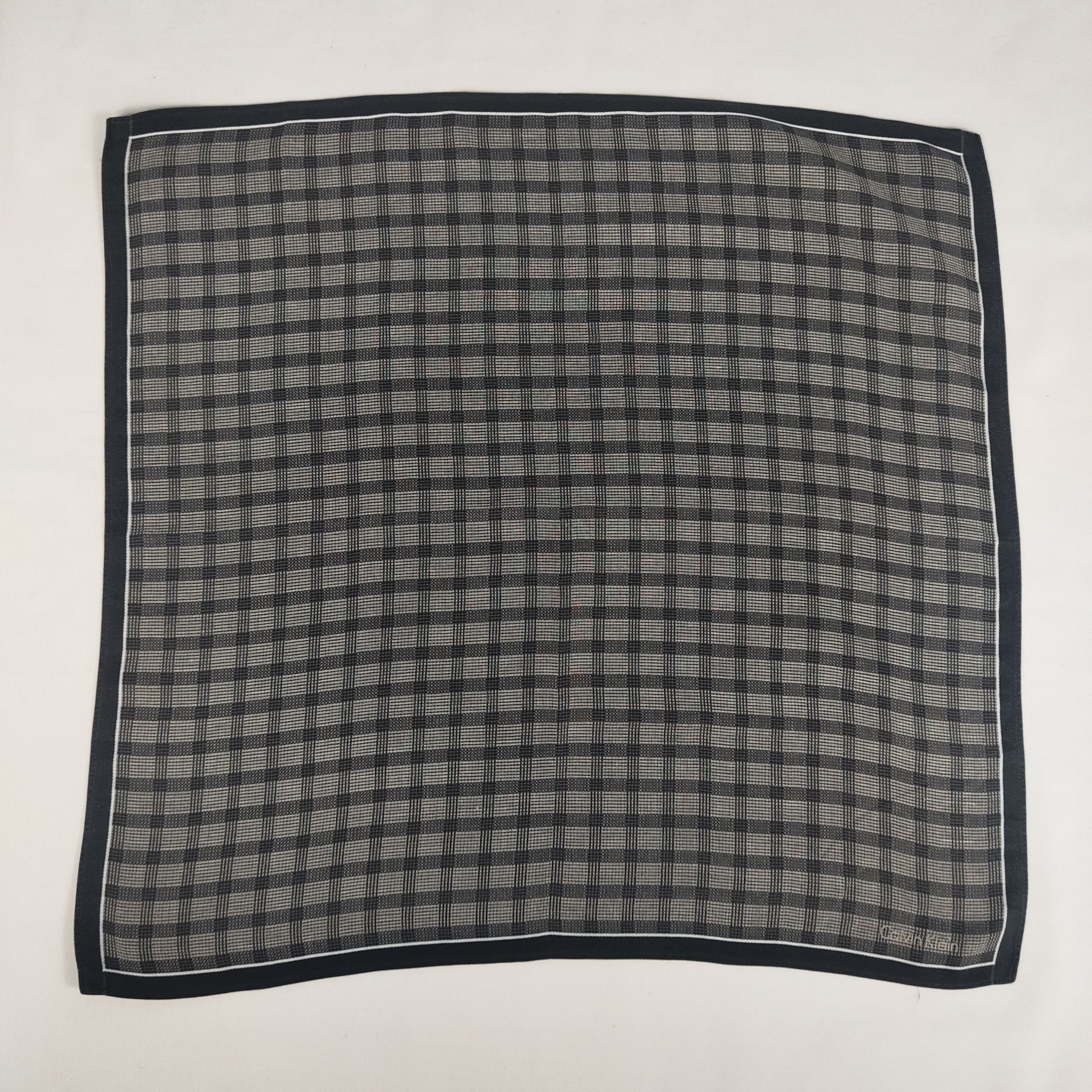 Calvin Klein × Vintage Calvin Klein Handkerchief / Neckerchief / Bandana FZ155 Size ONE SIZE - 3 Thumbnail