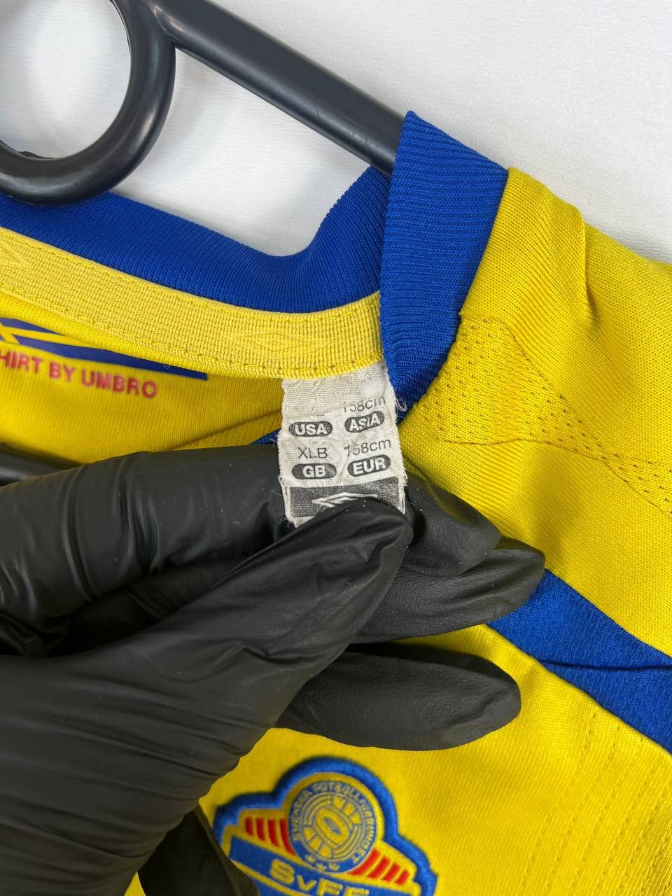 Umbro SWEDEN 2007 2008 2009 HOME FOOTBALL SHIRT UMBRO Size XL Size US S / EU 44-46 / 1 - 6 Thumbnail