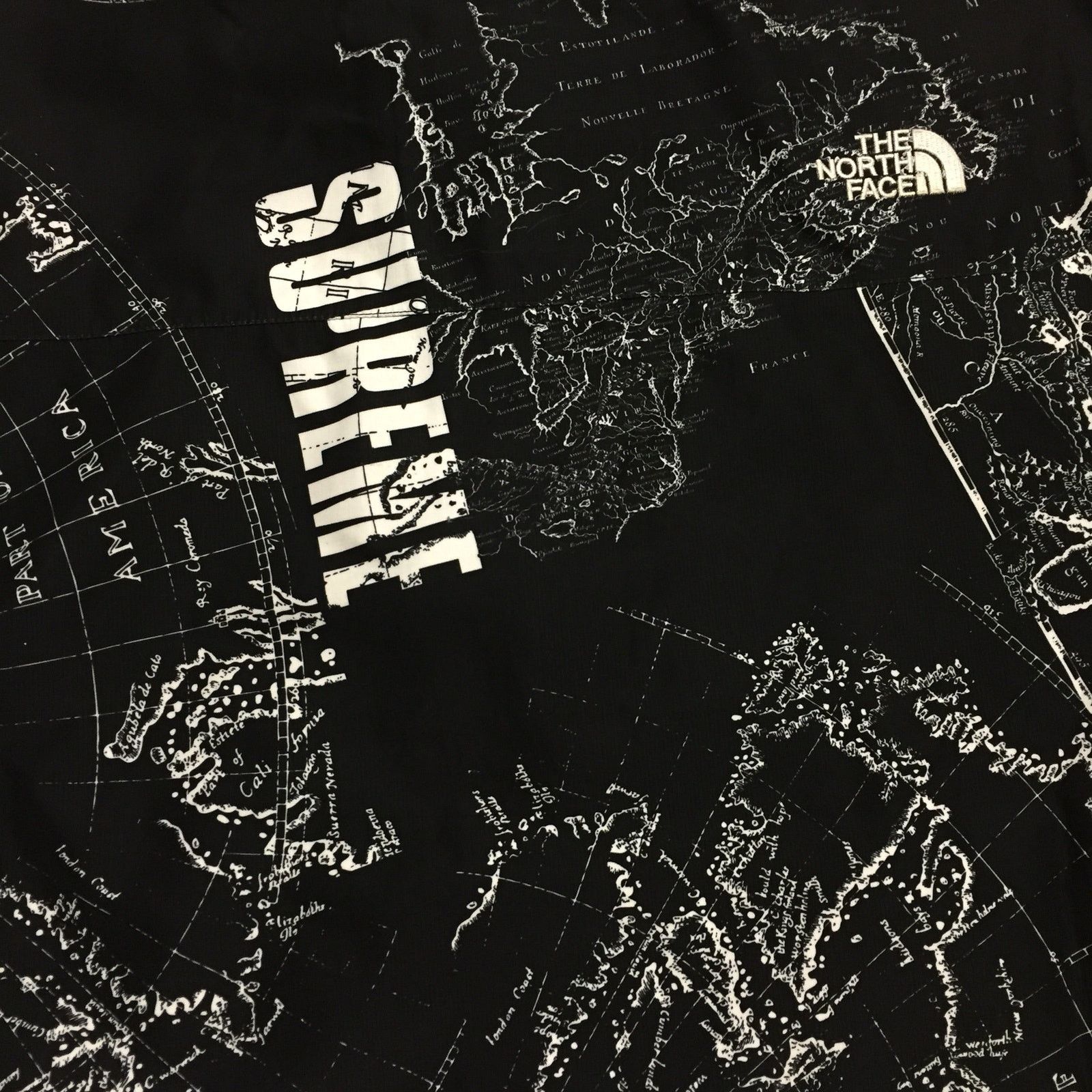 Supreme 2012 Supreme x The North Face Venture Black Mountain Light Size US M / EU 48-50 / 2 - 3 Thumbnail