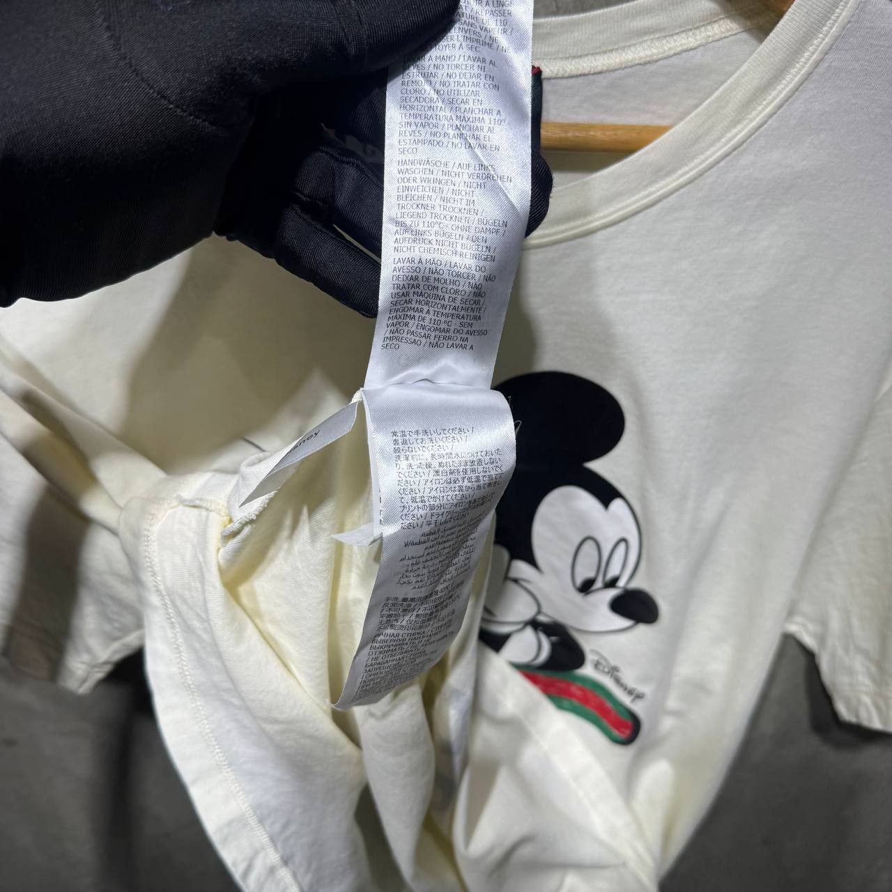 Disney × Gucci Gucci X Disney Mickey Mouse Logo tee Size US S / EU 44-46 / 1 - 15 Thumbnail
