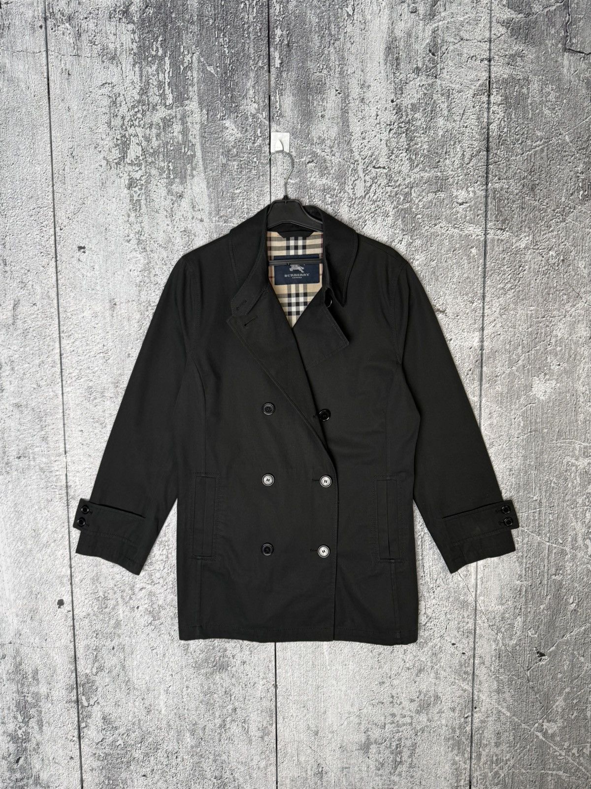 Burberry London Nova Check Double Breasted Short Trench