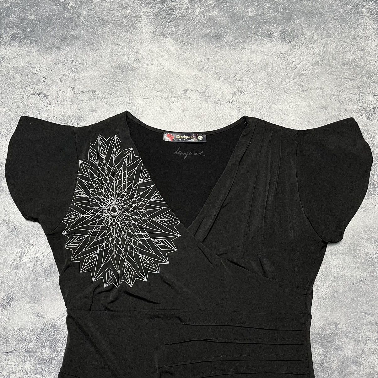 Designer × Desigual Desigual Asymmetric Geometric Dress Ladies Short Sleeve Size XL / US 12-14 / IT 48-50 - 2 Thumbnail