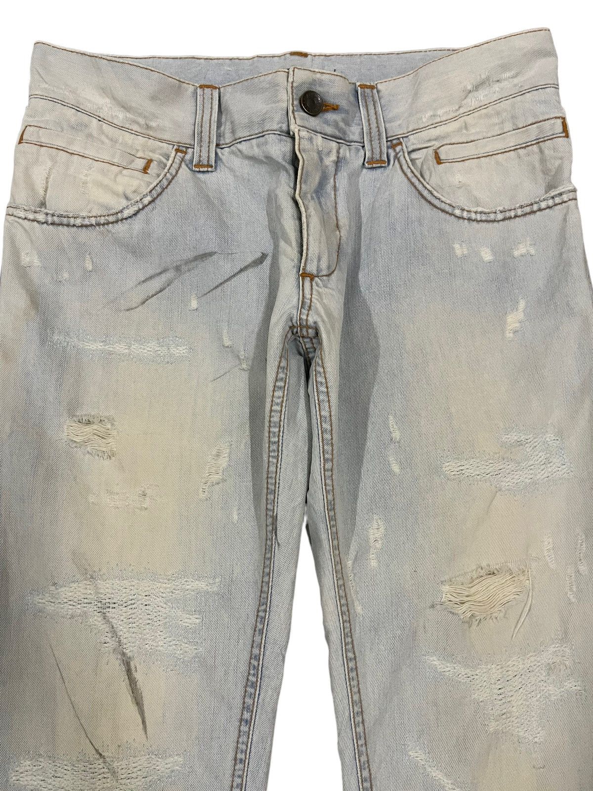 Dolce & Gabbana Vintage Dolce & Gabbana Italy Blue Wash Distressed Jeans Size US 31 - 3 Thumbnail