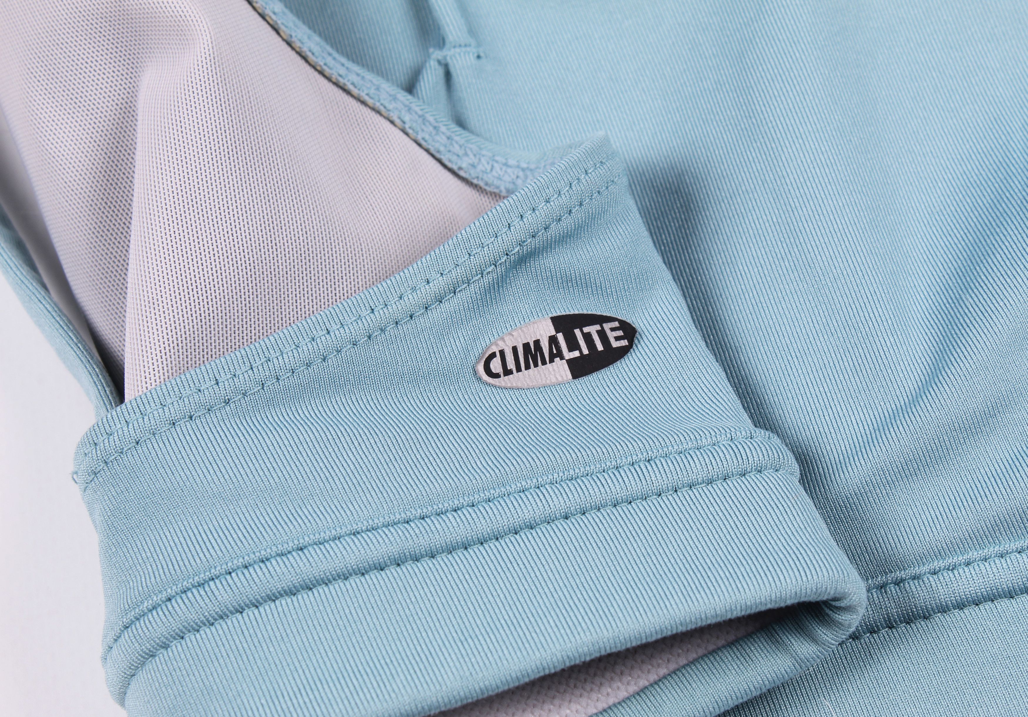 Adidas Adidas Vintage 90's Blue Cropped Sport Top Size M / US 6-8 / IT 42-44 - 6 Thumbnail