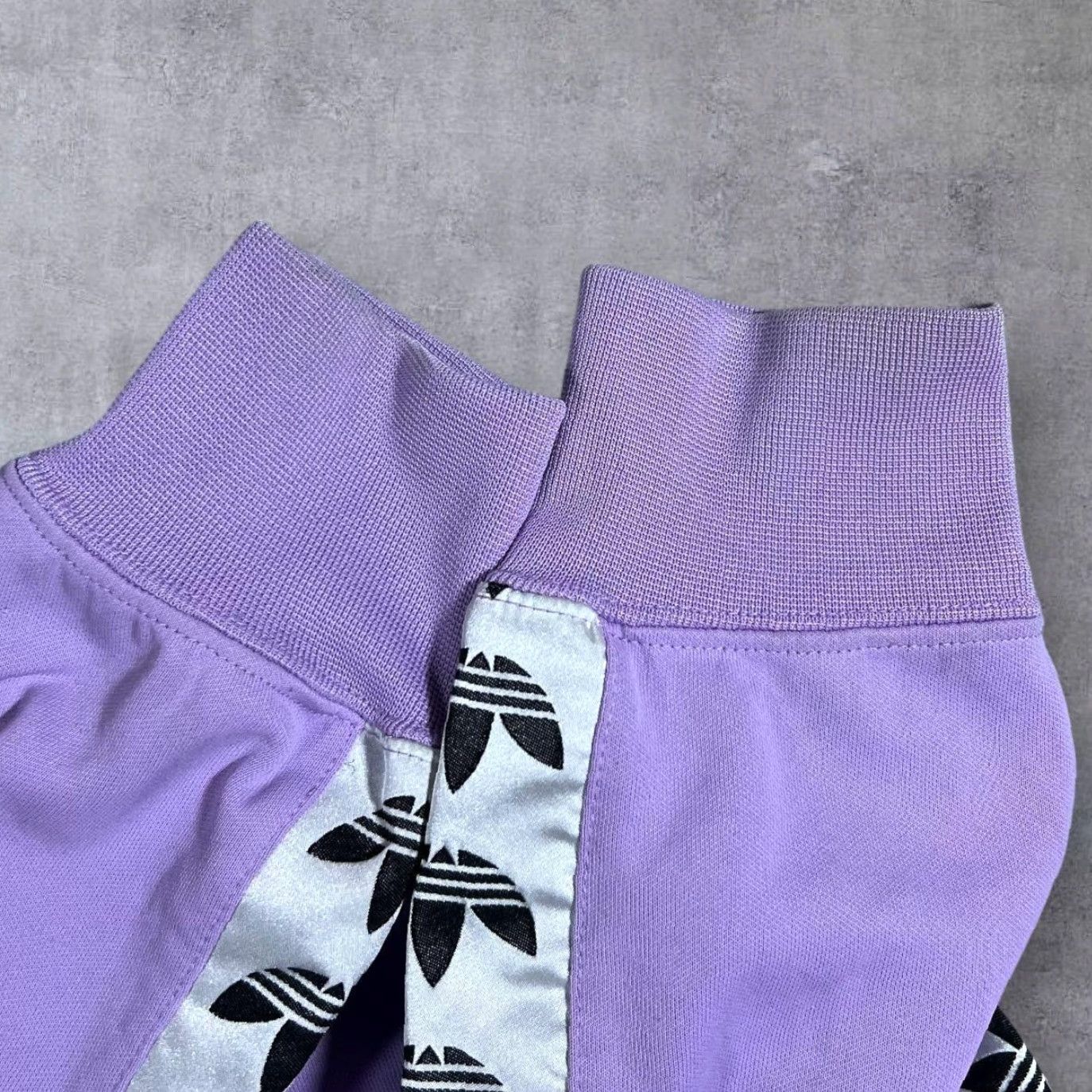 Adidas Adidas Logo Tape Sleeve Mini Spellout Purple Pullover Hoodie Small Mens Shirt Pullover Hoodie Purple Logo Tape Sleeve Mini Spellout 90s? Size US S / EU 44-46 / 1 - 5 Thumbnail