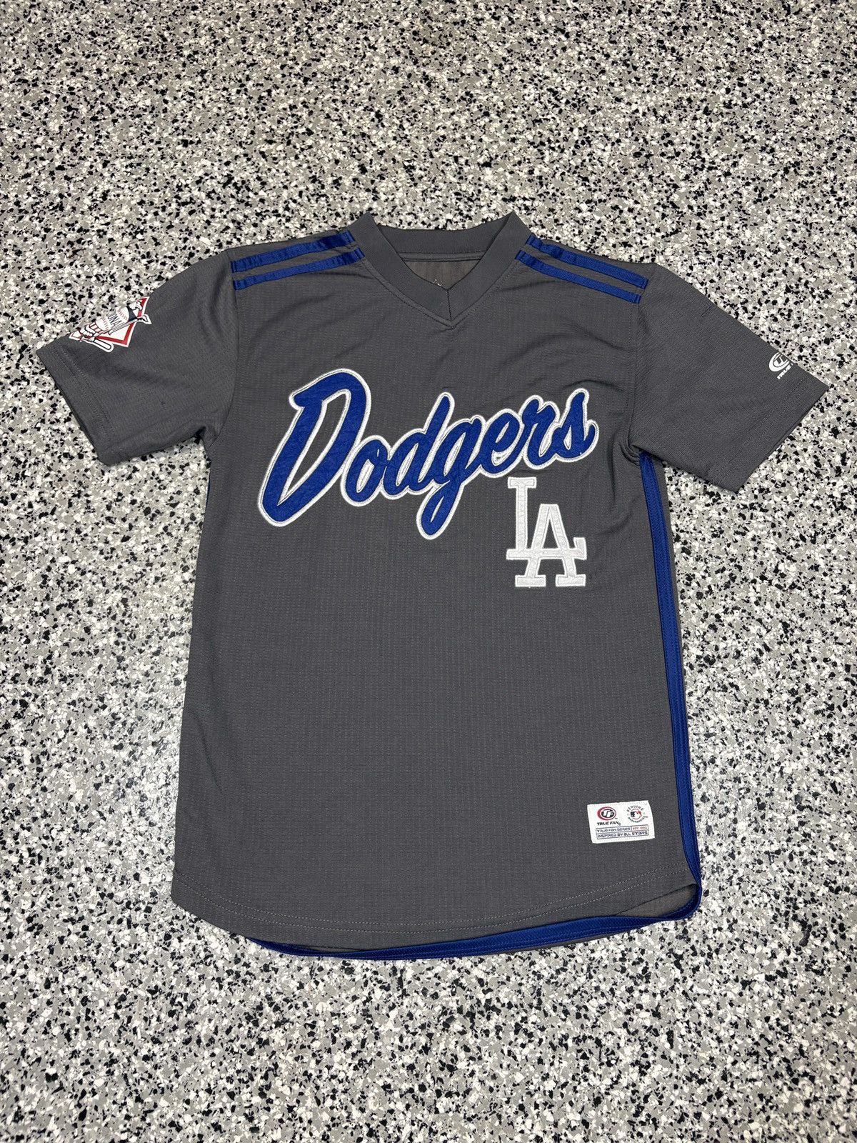 MLB Vintage 2000s Tru Fan Los Angeles Dodgers Shirt Size S 0599 Size US S / EU 44-46 / 1 - 1 Thumbnail