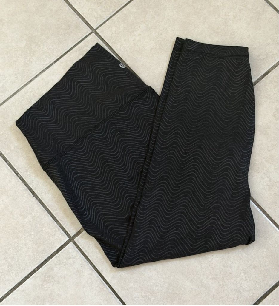 Lululemon LULULEMON ALIGN HR LEGGING 25” AQUEOUS EMBOSO BLACK SIZE 20 Size 42" / US 20 - 1 Thumbnail