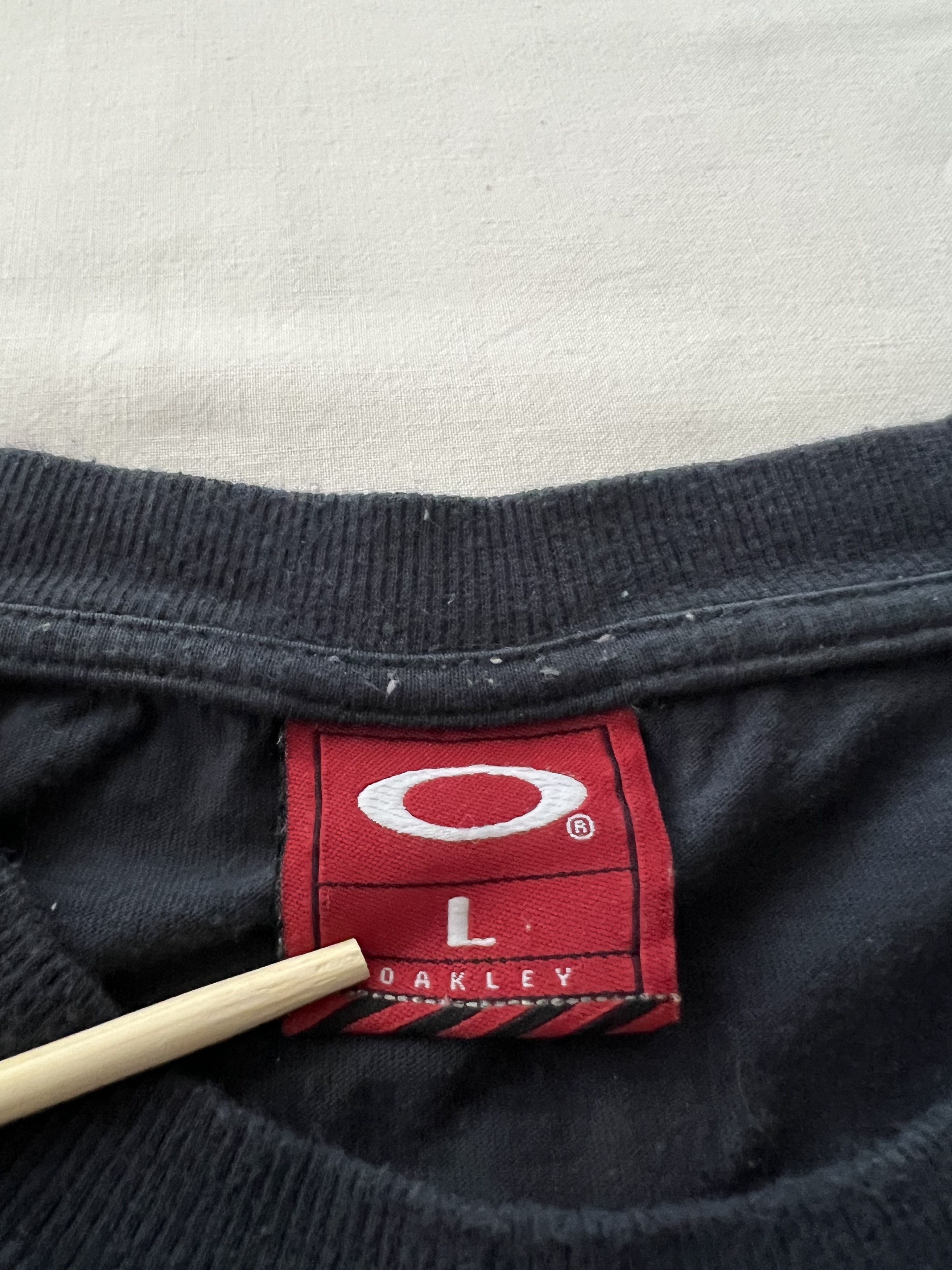 トップス 90s oakley long sleeve tee 90s oakley long sleeve tee