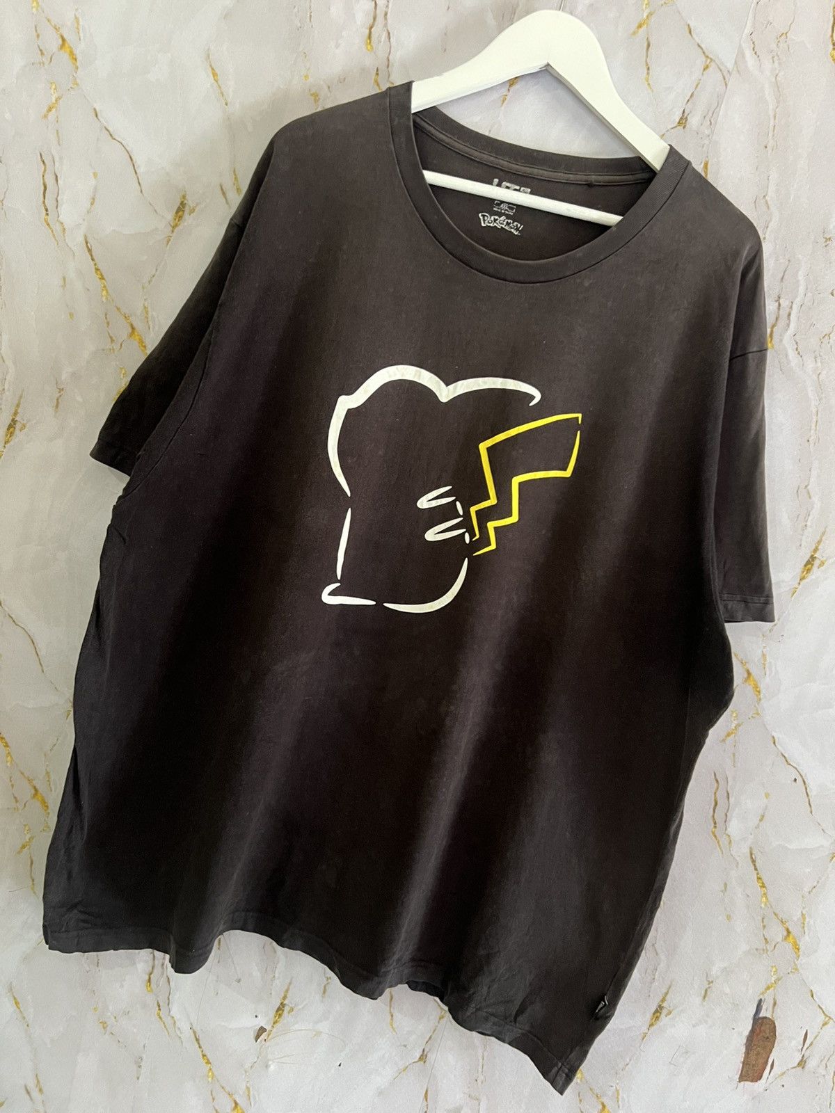 Pokemon × Uniqlo Pokémon Graphic T-Shirt Official Nintendo Anime Streetwear Size US XXL / EU 58 / 5 - 5 Thumbnail