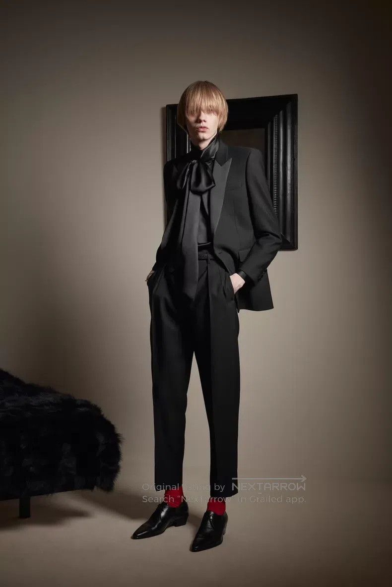 Saint Laurent Paris Saint Laurent Paris Satin Notched Lapel Wool Smoking Jacke Size US M / EU 48-50 / 2 - 6 Thumbnail