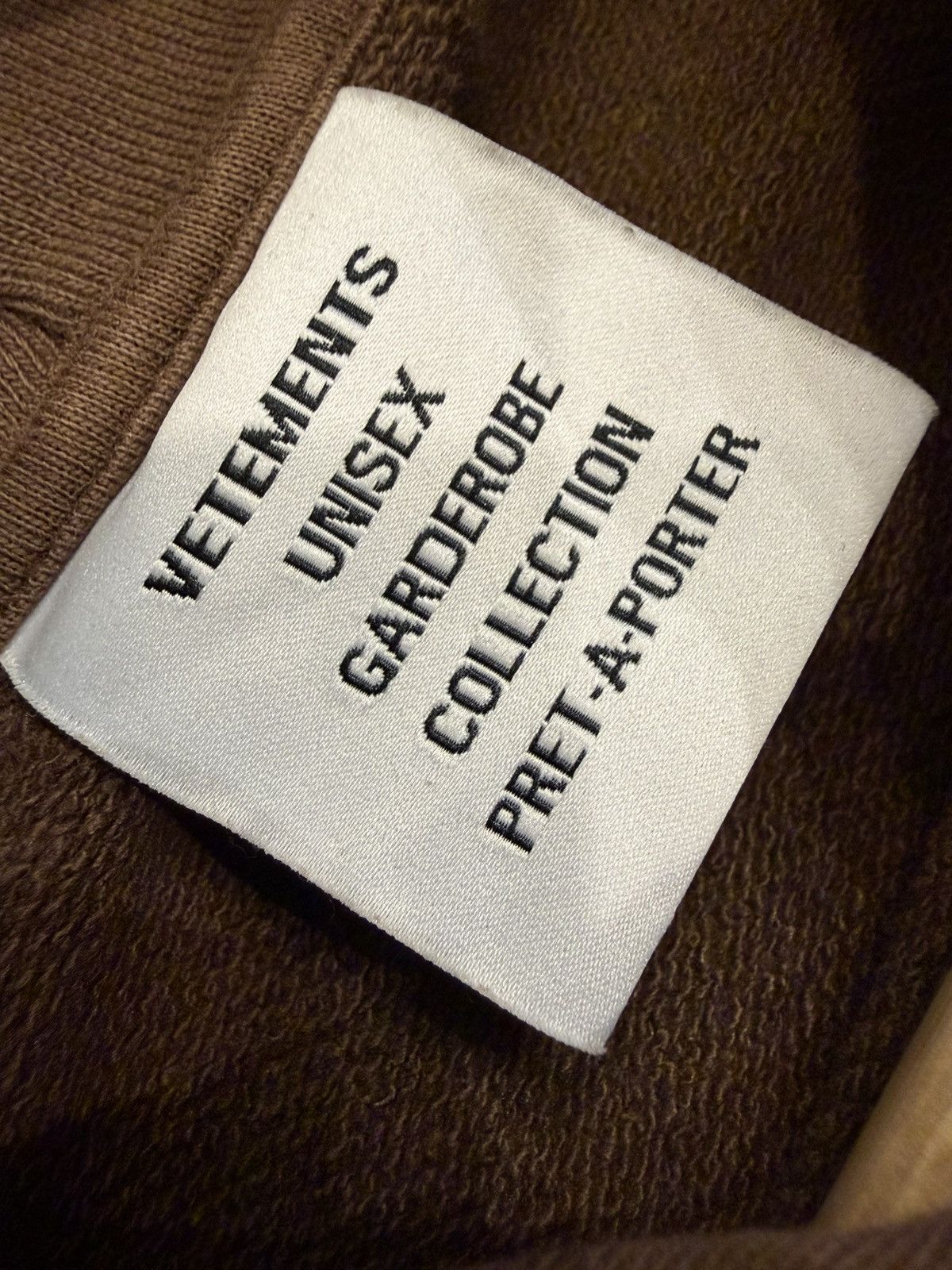 Vetements Vetements Embroidered Hoodie Size US XL / EU 56 / 4 - 3 Thumbnail