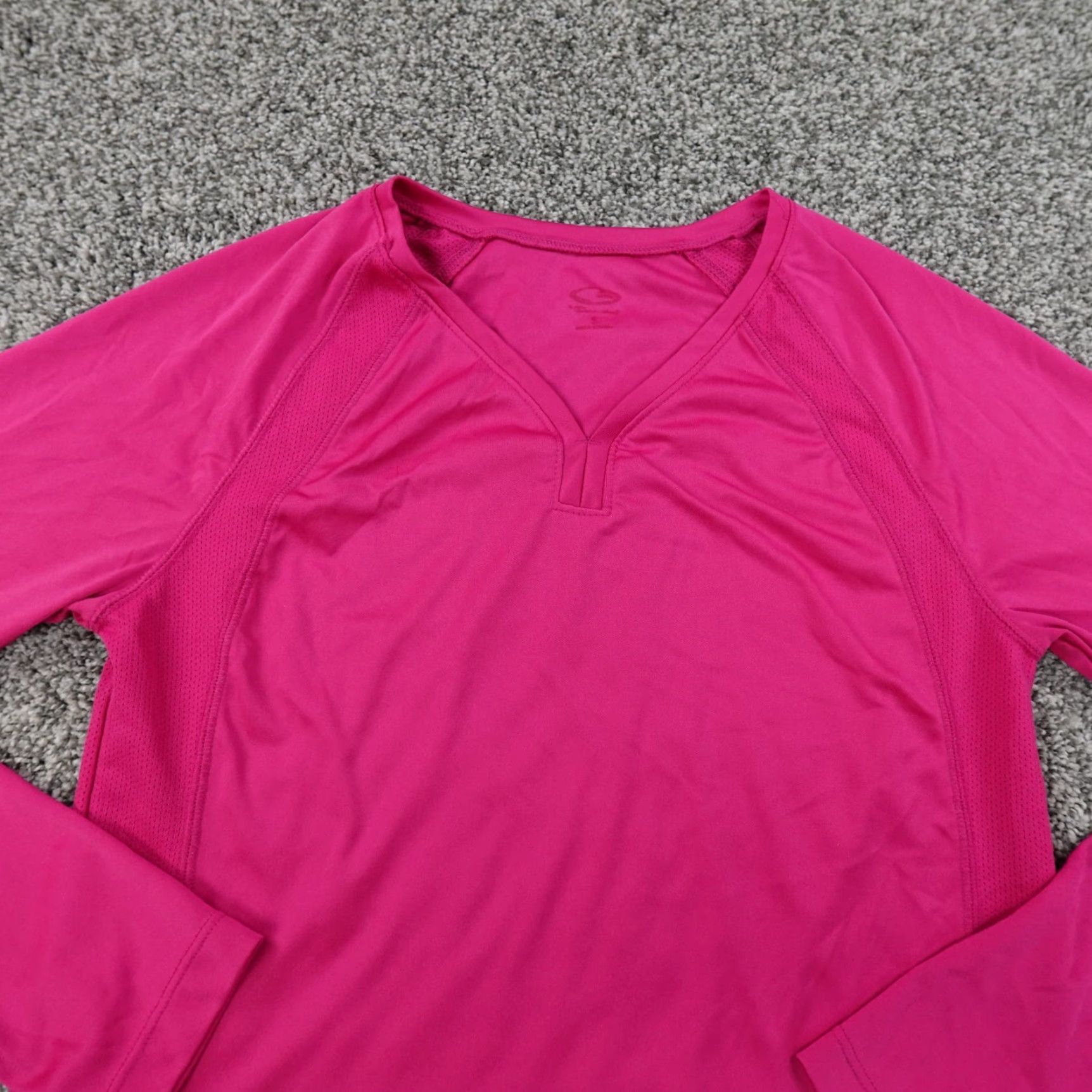 Champion Champion Shirt Womens S Pink Long Sleeve Lightweight Active Performance Size S / US 4 / IT 40 - 2 Thumbnail