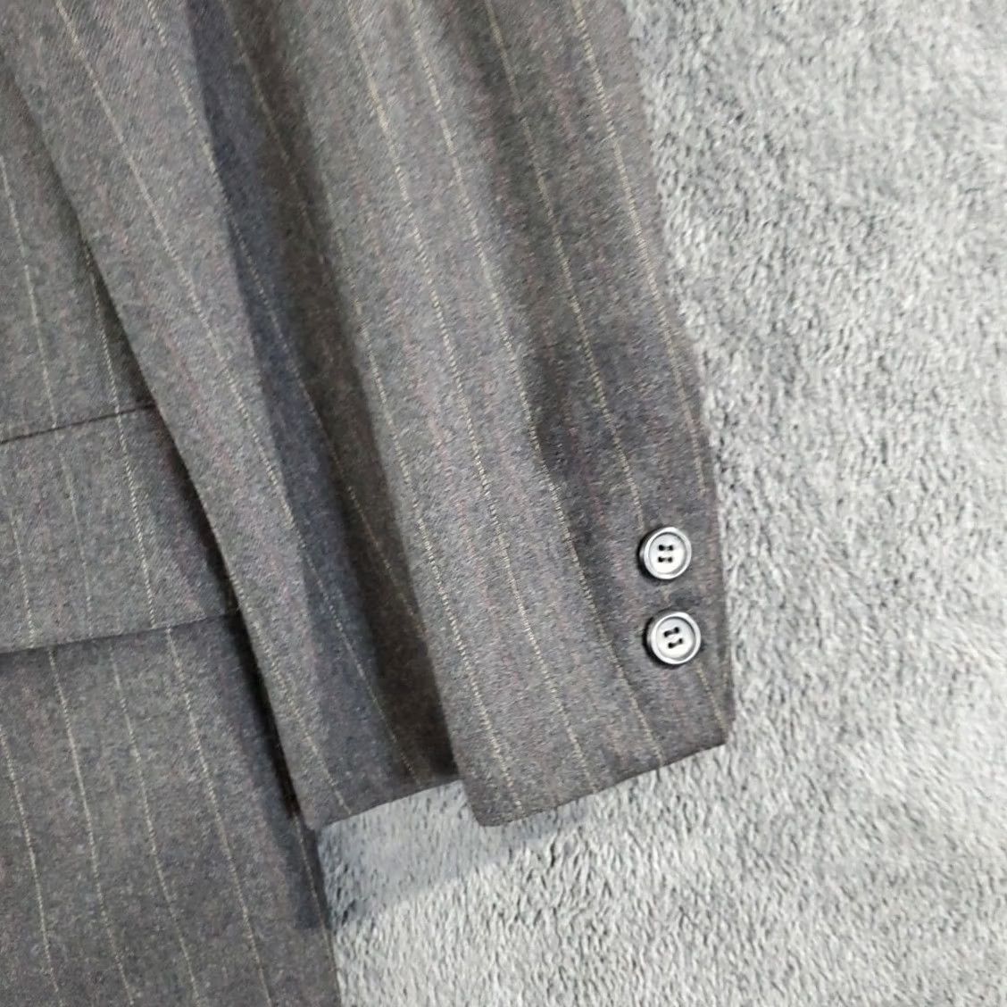 Brooks Brothers Brooks Brothers Suit Jacket Charcoal Gray Striped Wool 44R Regular Two-Button Single-Breasted Men’s 100% Wool 44R Brown? Size 44R - 7 Thumbnail