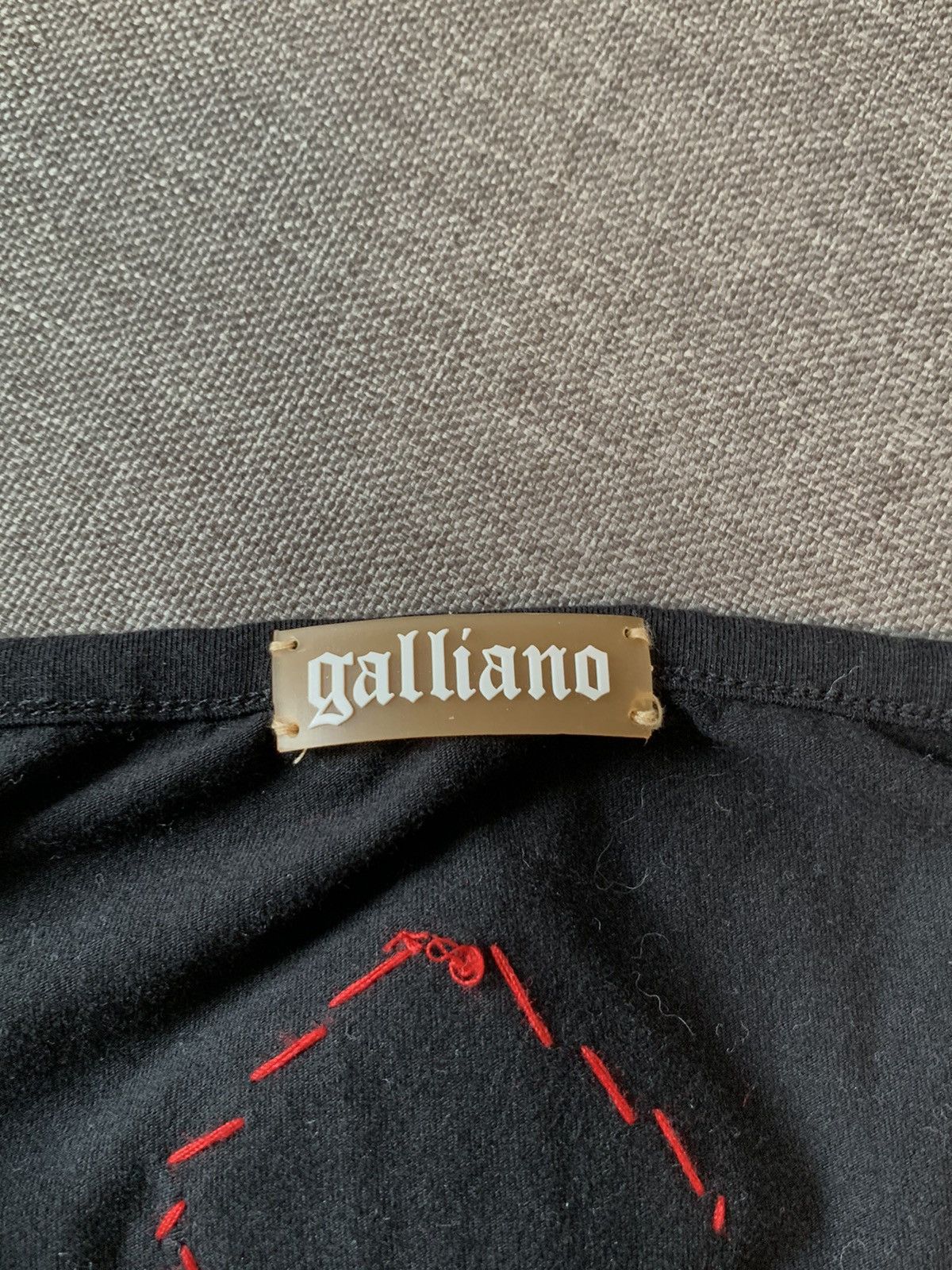 John Galliano × Vintage Galliano Buddha Ieroglif logo long sleeve t-shirt Size XS / US 0-2 / IT 36-38 - 2 Thumbnail