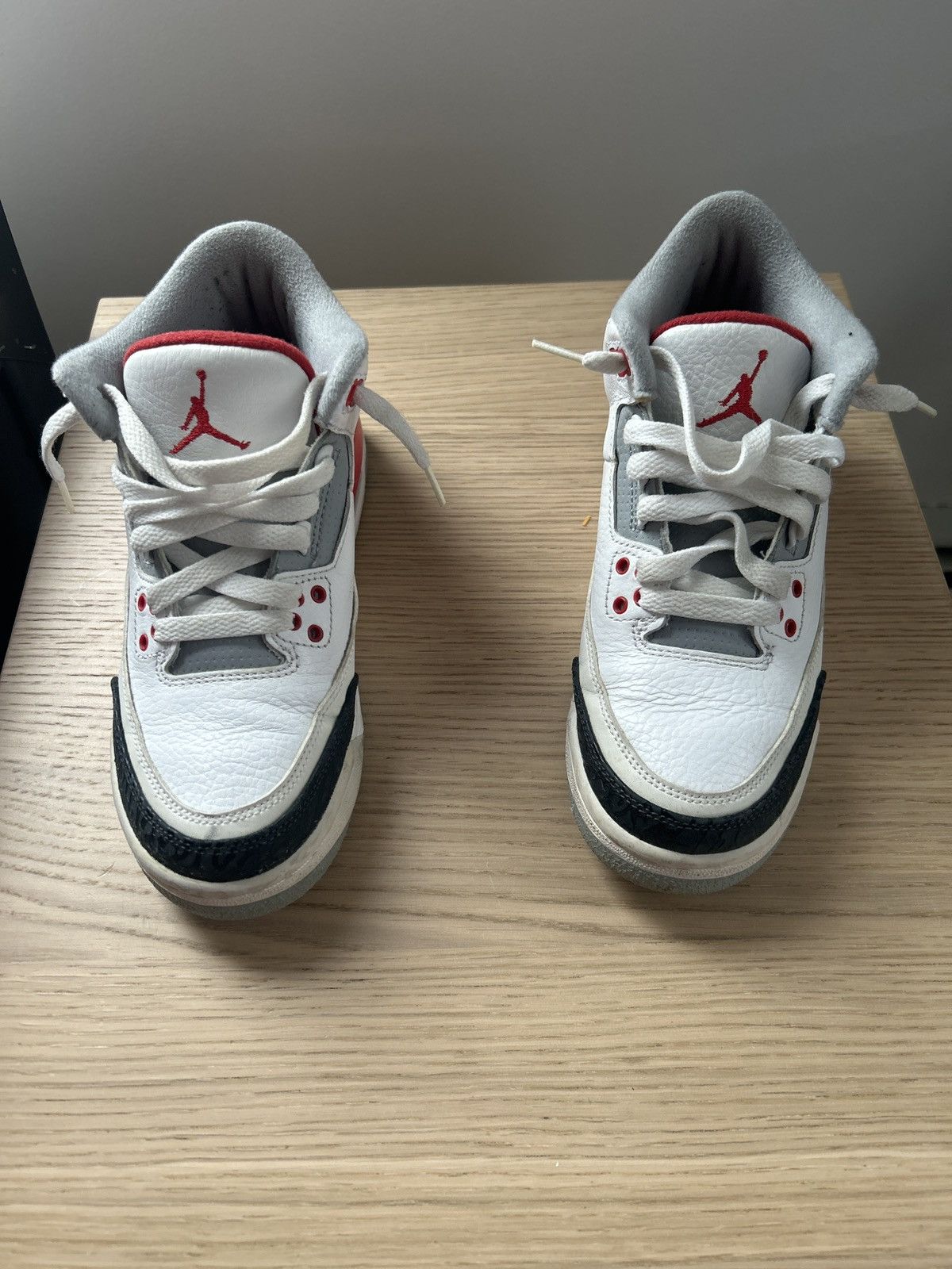 Jordan Brand Jordan 3 2013 “Fire red “ size 5.5 , Size US 5.5 / EU 38 - 6 Thumbnail