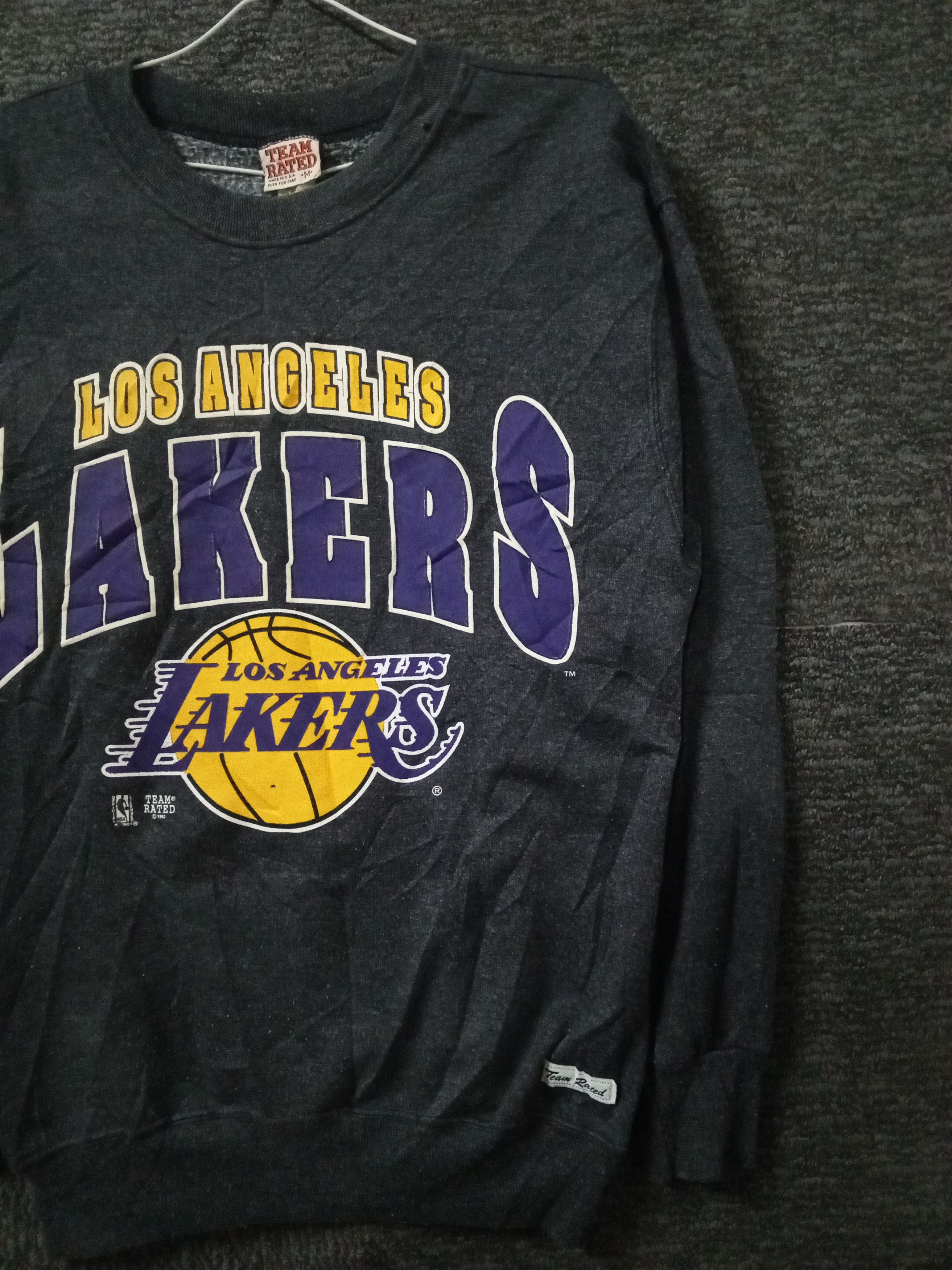 NBA VTG 1992 LAKERS TEAM RATED RARE Size US L / EU 52-54 / 3 - 3 Thumbnail