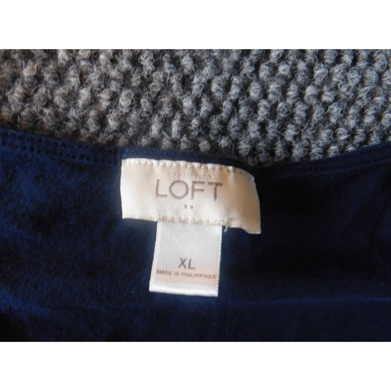 Ann Taylor Loft Ann Taylor Loft Blouse Short Sleeve Round Neck XL Blue Casual Women Regular 100% Cotton Button Pullover Size XL / US 12-14 / IT 48-50 - 4 Thumbnail