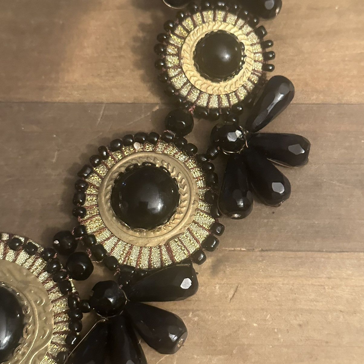 Other Chunky black and gold statement necklace Size ONE SIZE - 5 Thumbnail