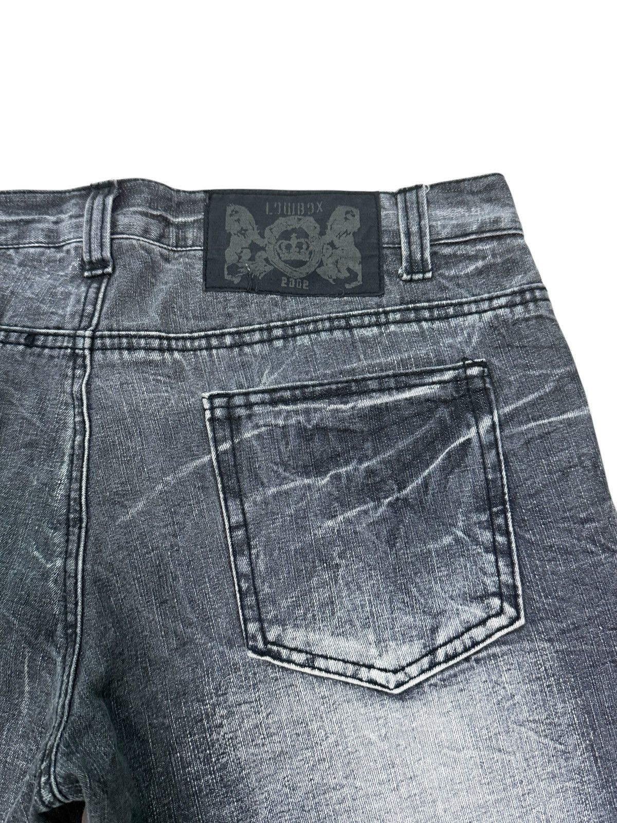 LOWBOX LOW BOX DISTRESSED PATCHWORK FLARE JEANS Size US 33 - 8 Thumbnail