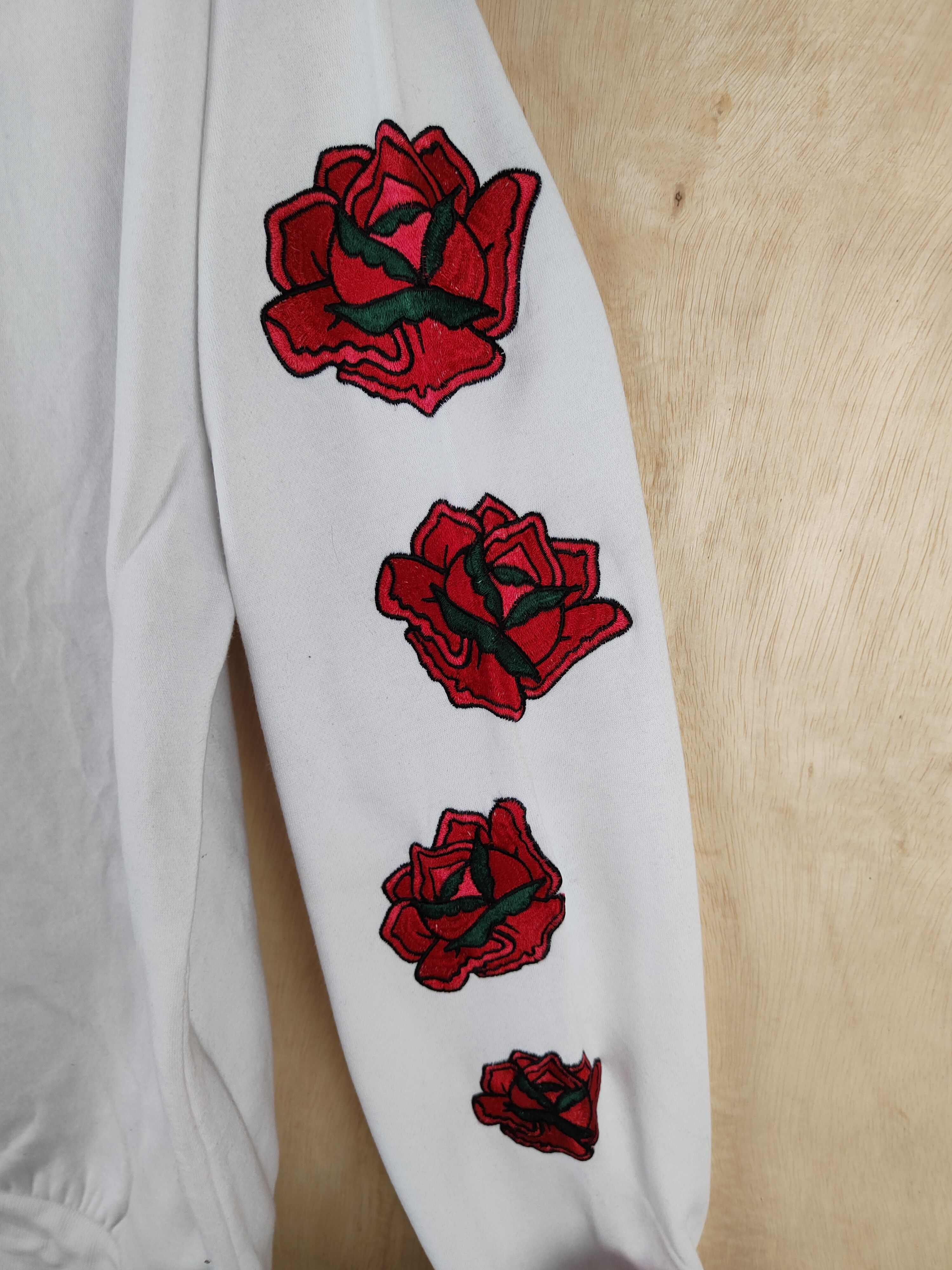 Japanese Brand Japan criticism White Flowers Sweatshirts #S2634 Size US L / EU 52-54 / 3 - 9 Thumbnail