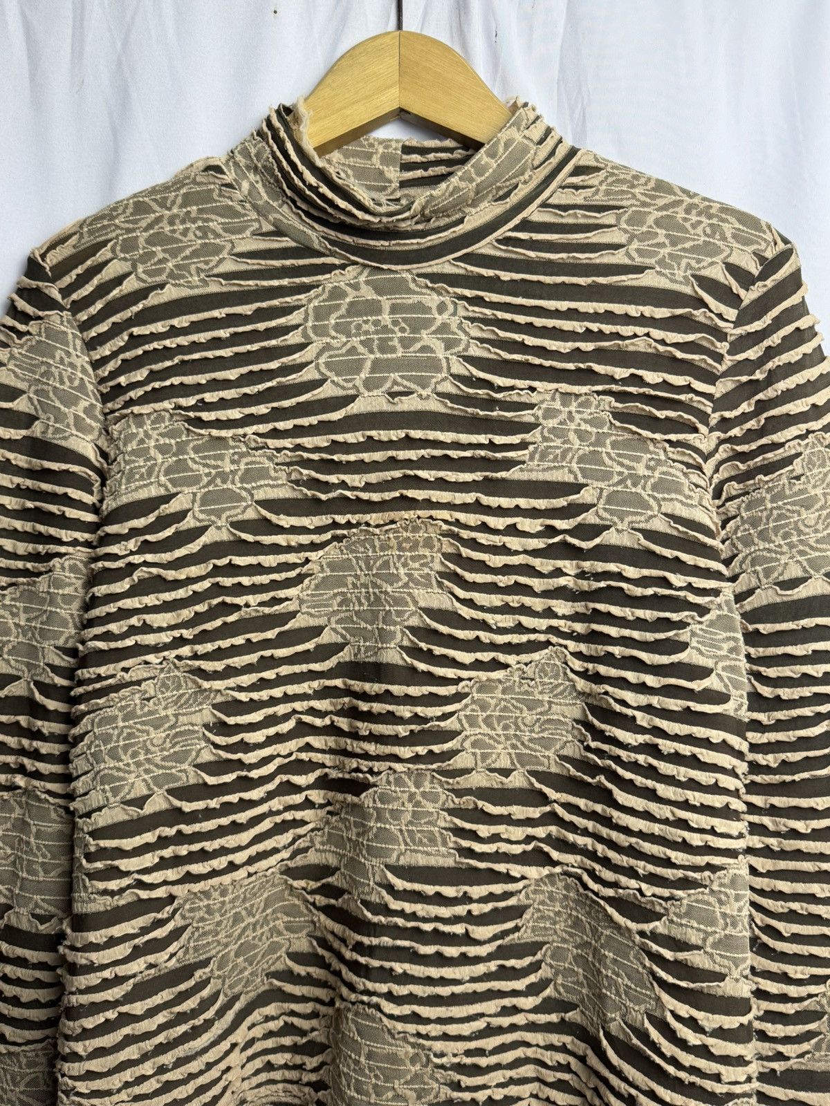 20471120 × Beauty Beast × Japanese Brand Japanese Biangca Zigzag Mesh Long Sleeve Size US S / EU 44-46 / 1 - 3 Thumbnail